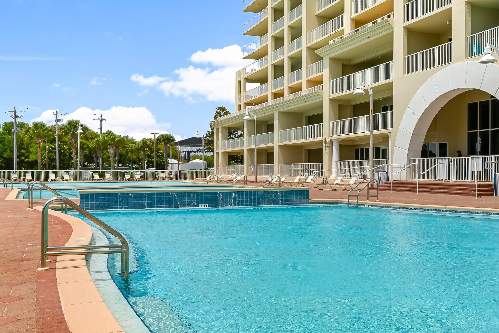 ARIEL DUNES II - Residential
