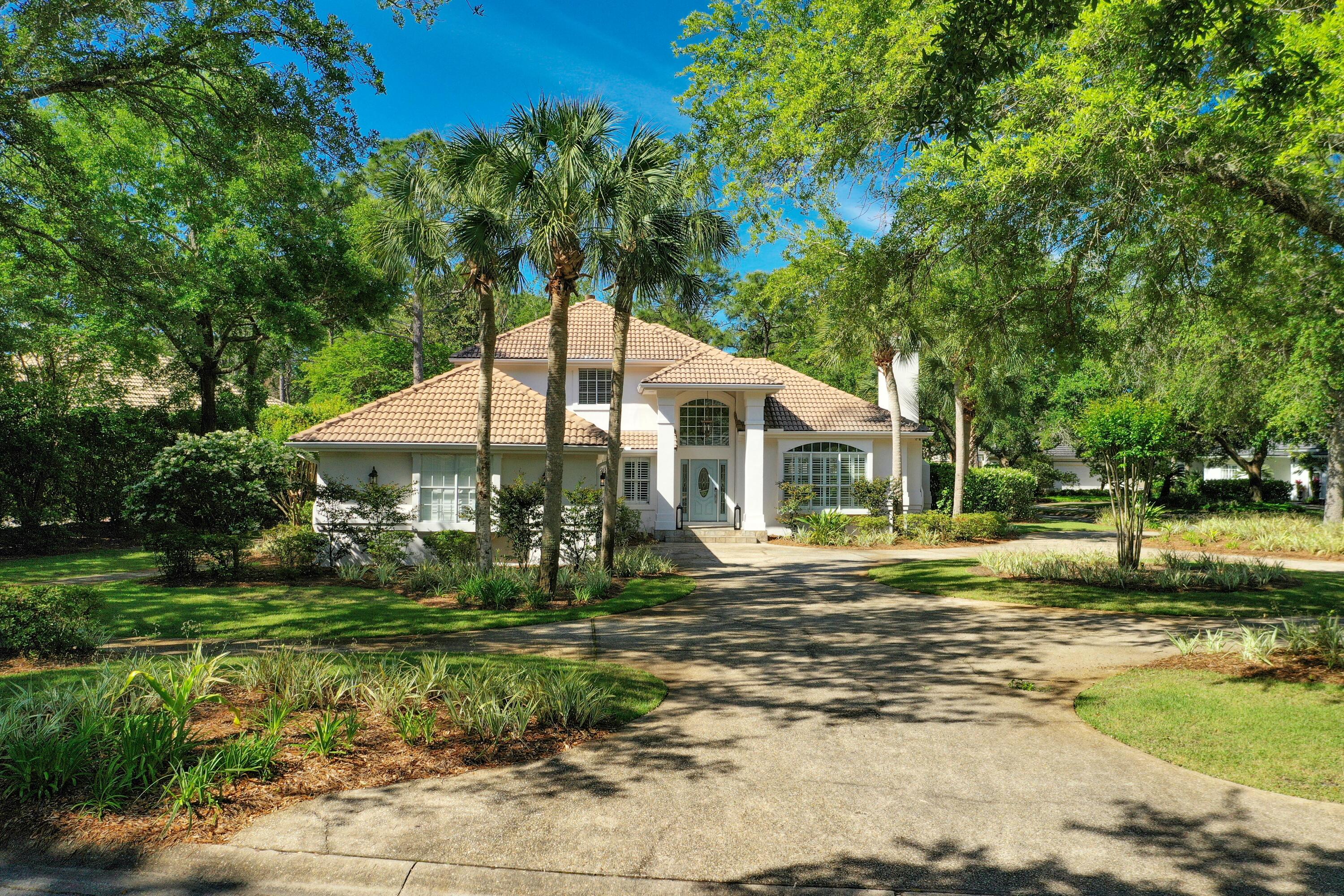 BAYTOWNE AVE EAST - Residential
