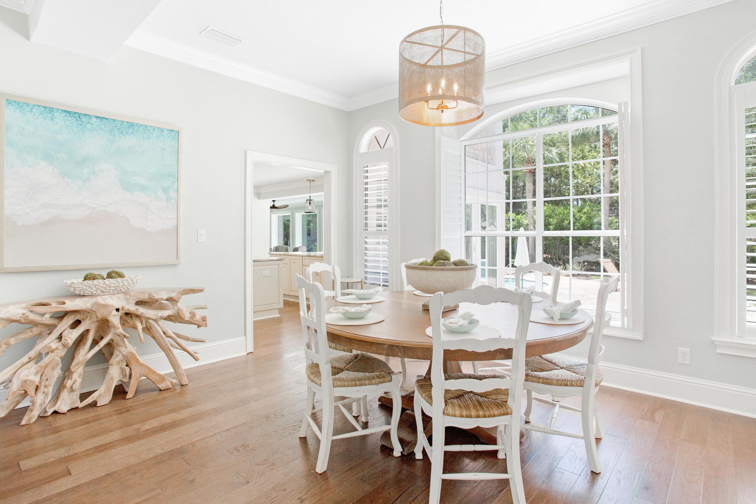 BAYTOWNE AVE EAST - Residential