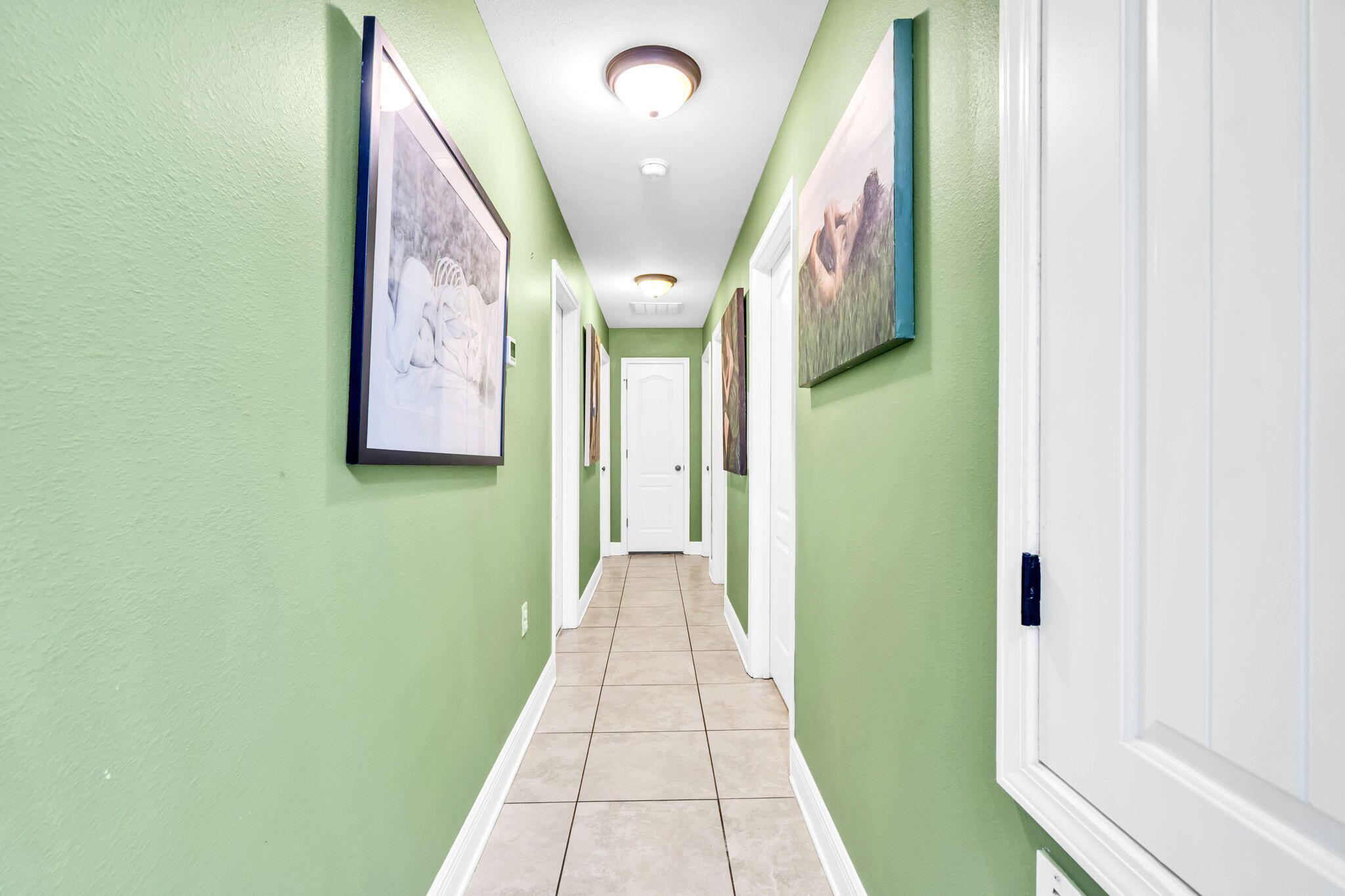 SCHOOLVIEW - Residential