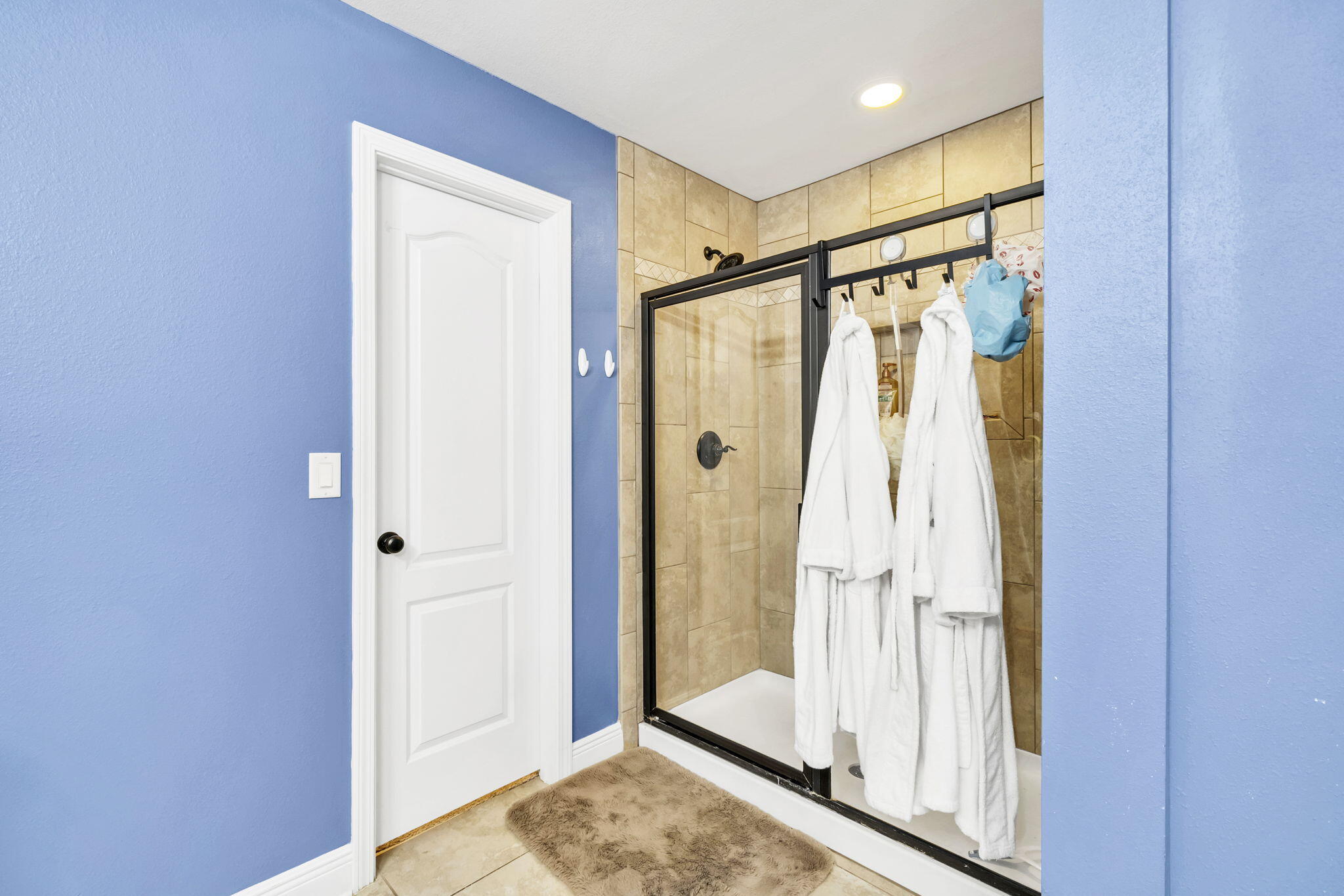 SCHOOLVIEW - Residential