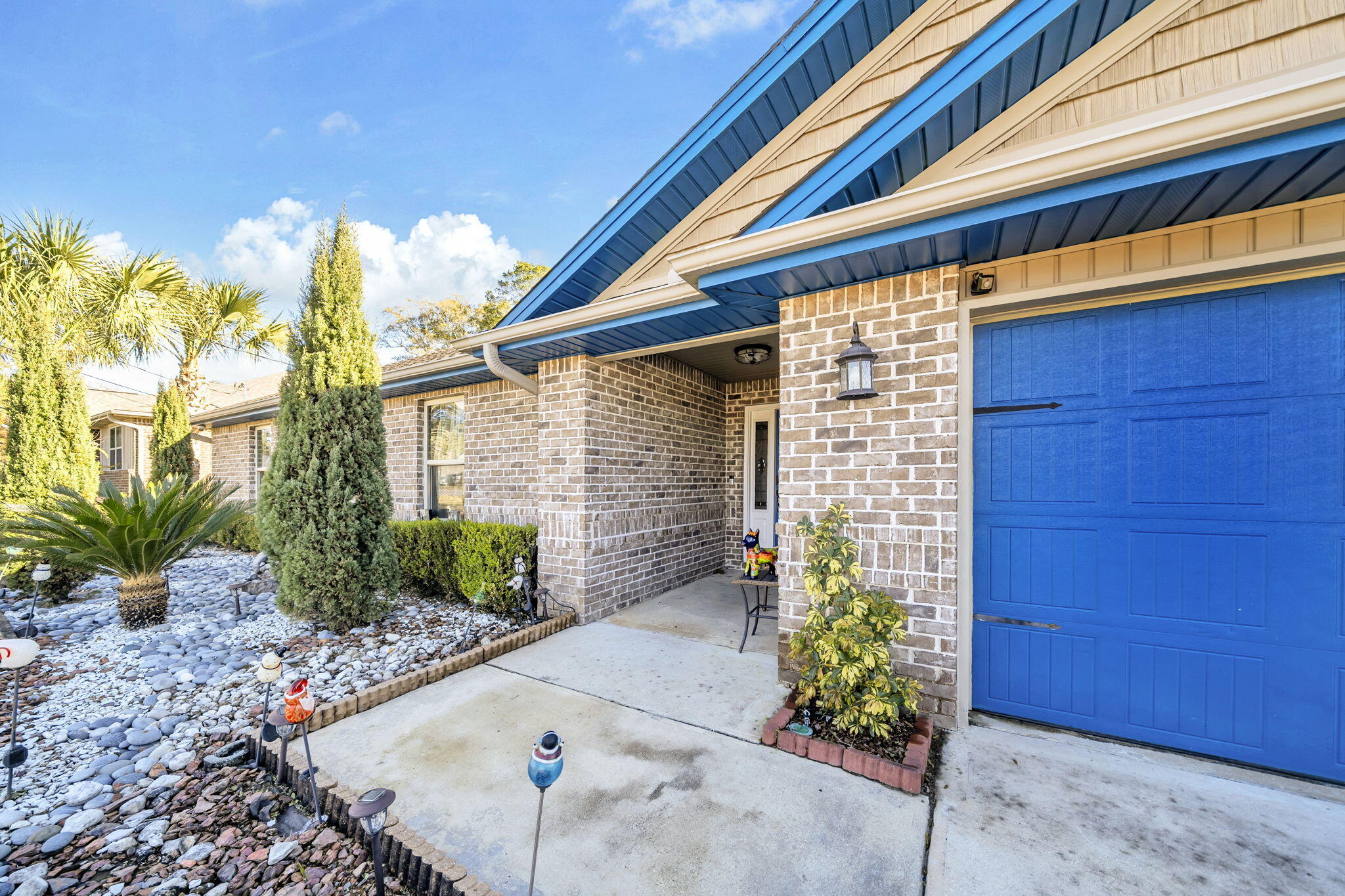 SCHOOLVIEW - Residential