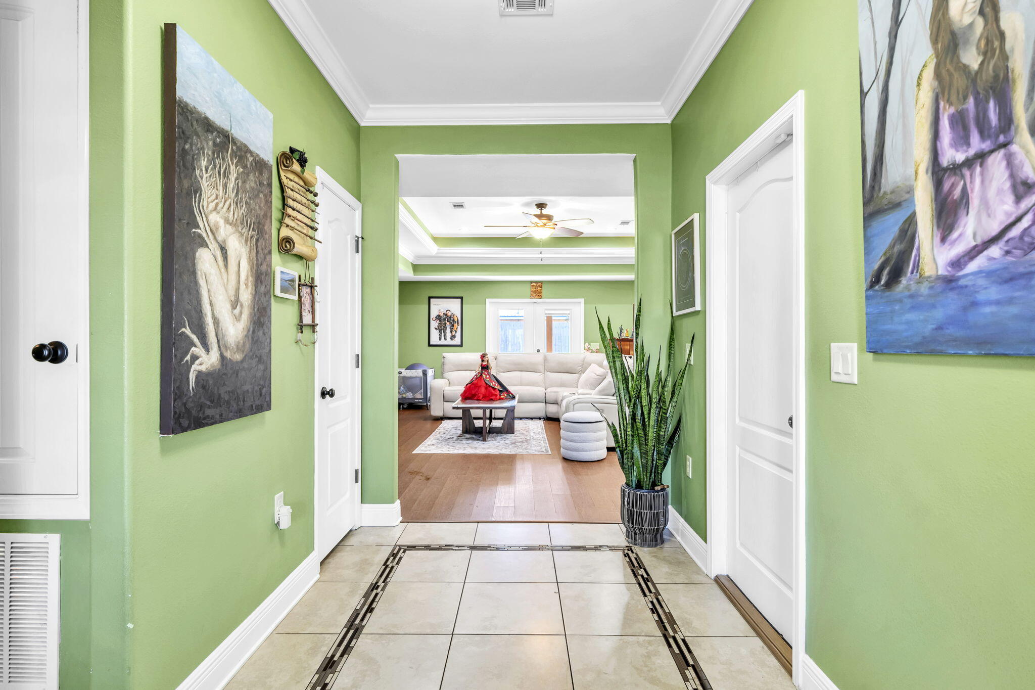 SCHOOLVIEW - Residential