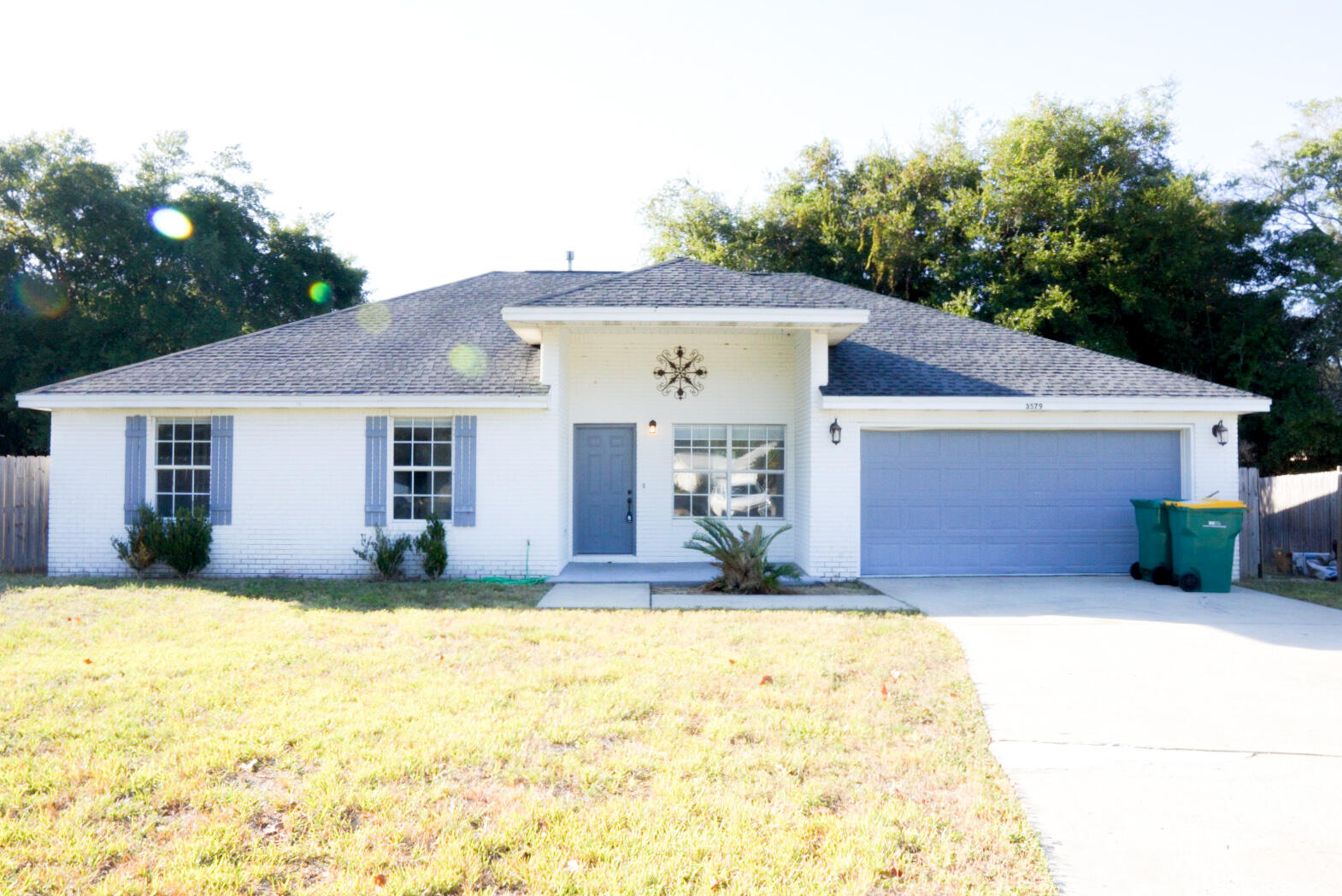 MOVE IN SPECIAL!! HALF OFF JANUARY RENT!! 3bd/2bth (plus office) completely renovated home! Home boasts a large open family room. There is an abundance of natural lighting in every room. Gourmet kitchen has new cabinetry with granite countertops, glass tiled back splash, range hood, stainless appliances, and a spacious breakfast bar. Master bath has beautiful walk-in shower with double bowl vanity and barn door. The backyard has plenty of room for entertaining with a new deck. Close to shopping, Crab Island, beaches, schools, and Eglin & Hurlburt. NO smoking and NO pets. Minimum 600 FICO credit score required in addition to meeting applicant rental criteria.