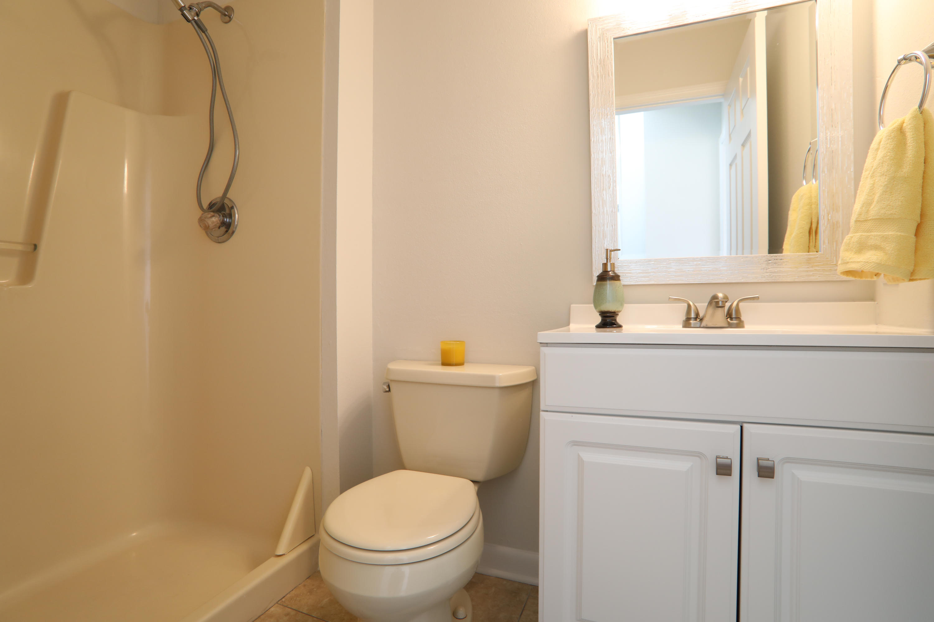 DESTIN RACQUET CLUB T/H - Residential