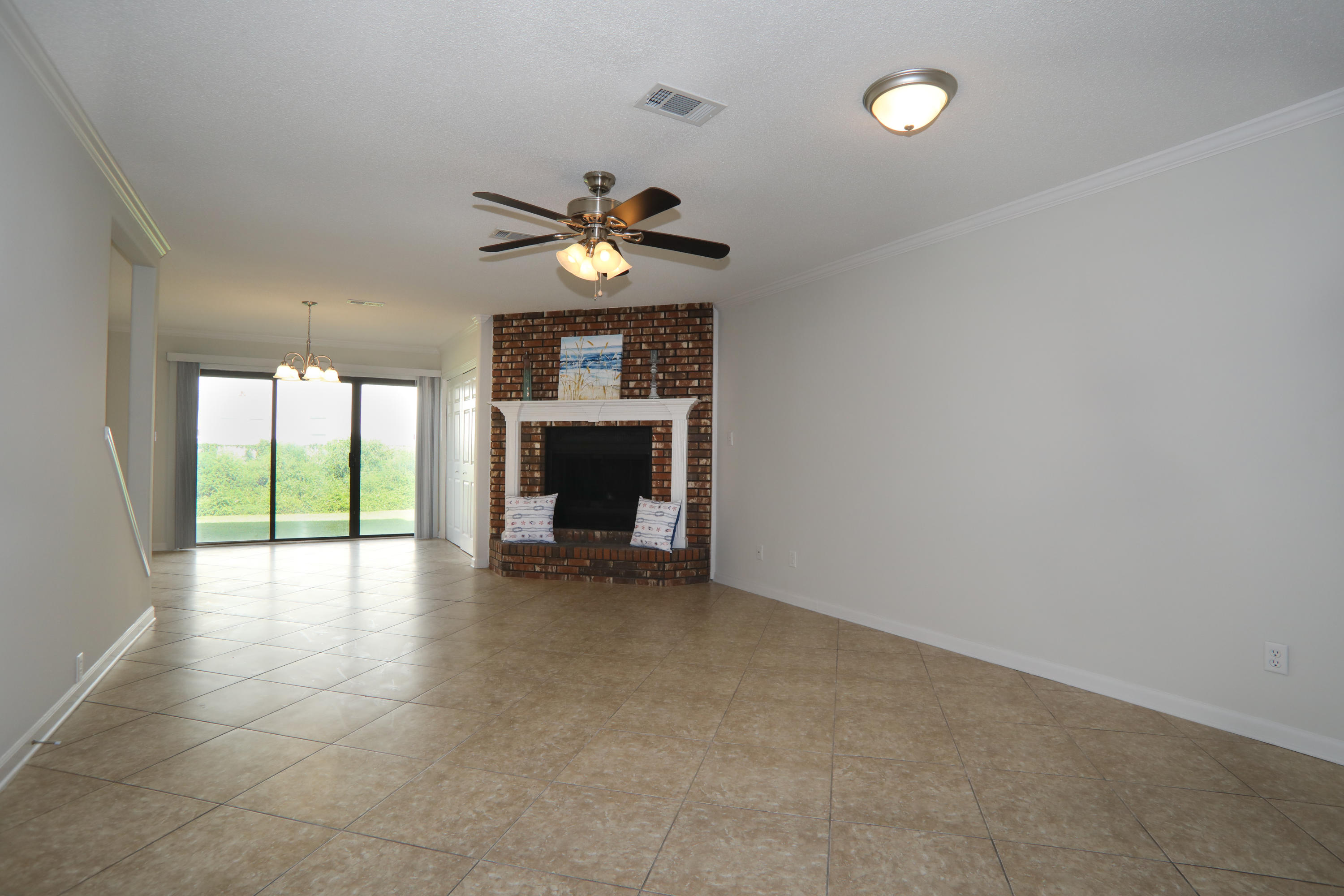 DESTIN RACQUET CLUB T/H - Residential