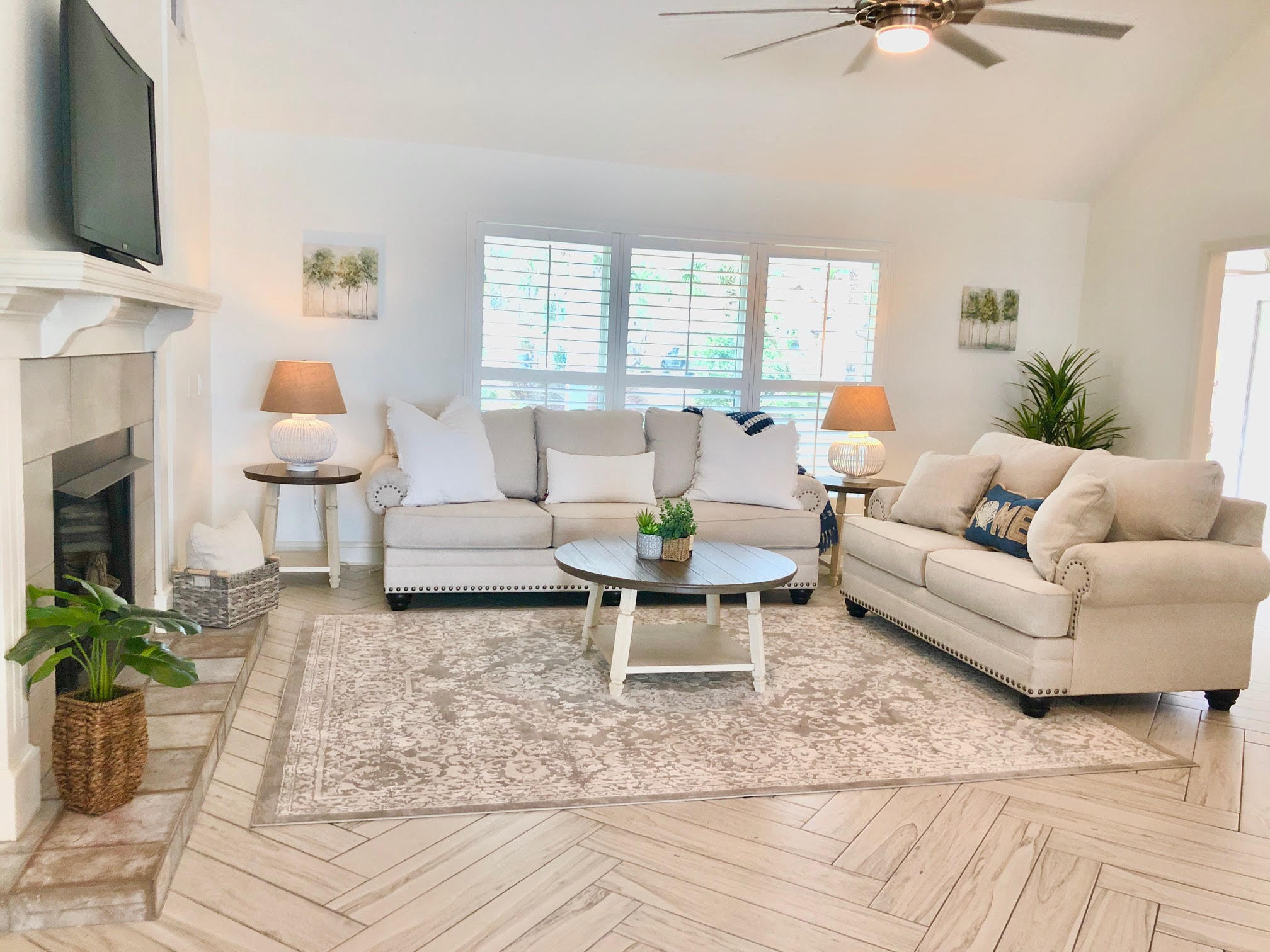 HOLIDAY SHORES ESTATES 1ST ADDN - Residential