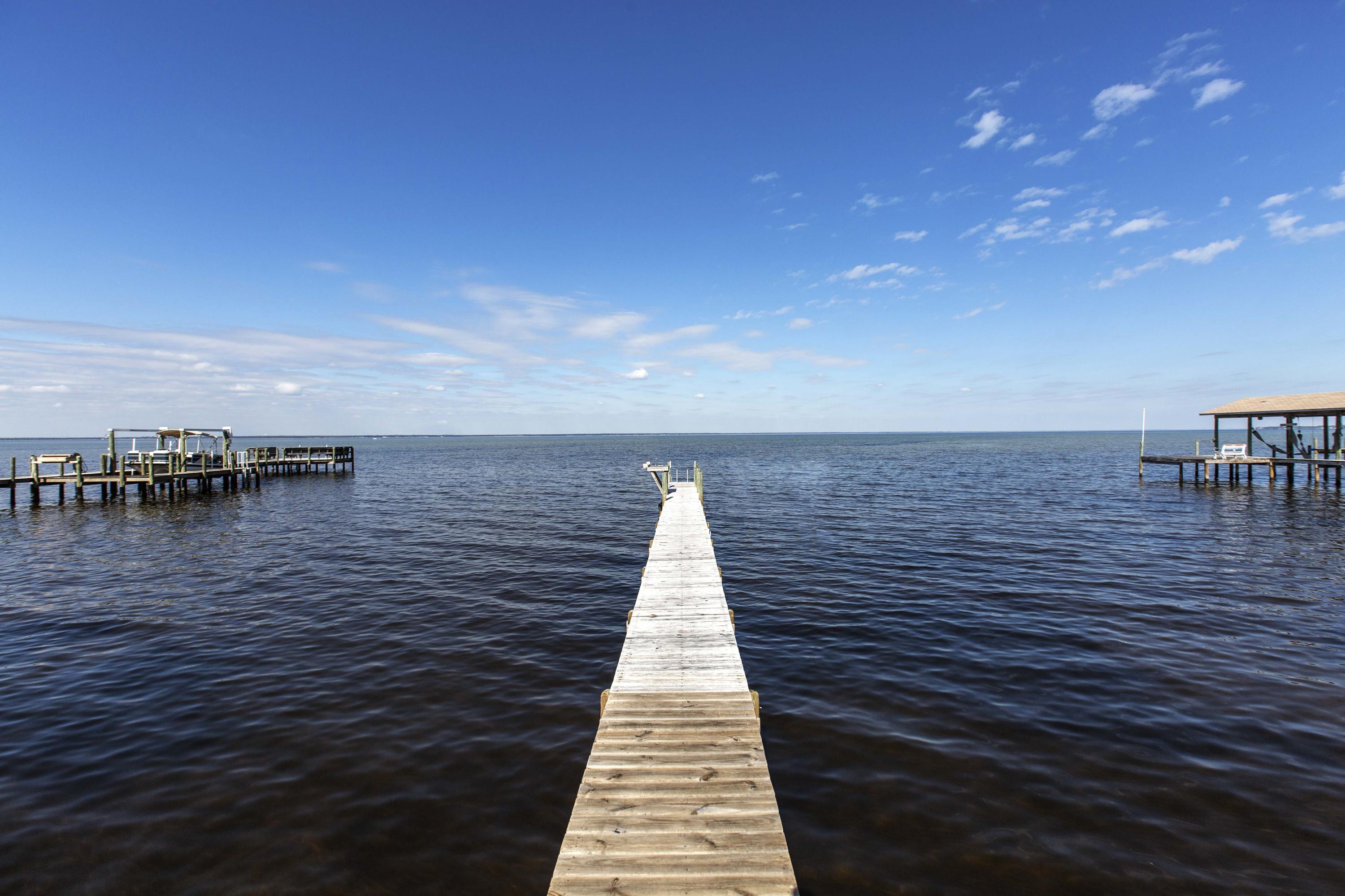 HOLIDAY SHORES ESTATES 1ST ADDN - Residential