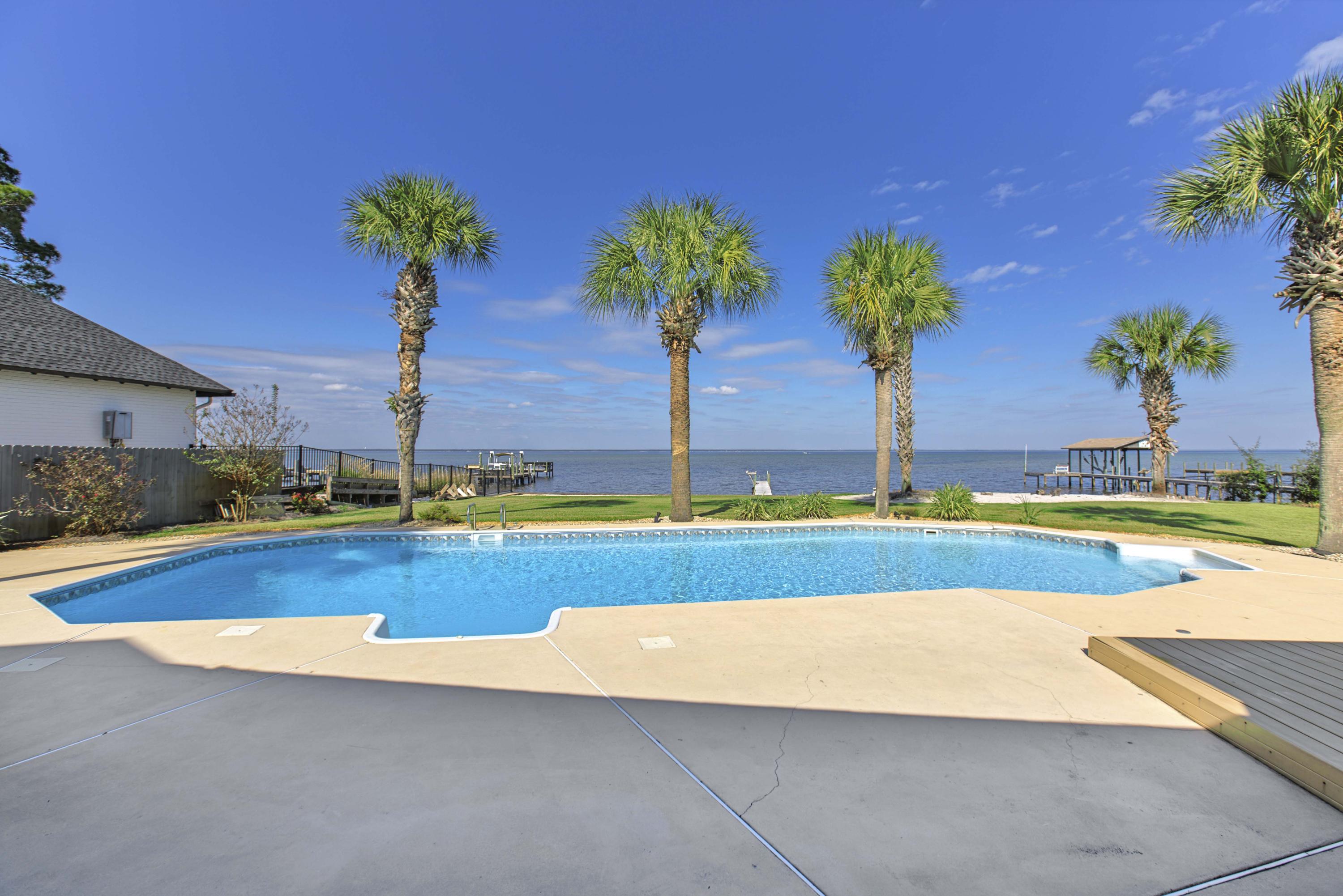 HOLIDAY SHORES ESTATES 1ST ADDN - Residential