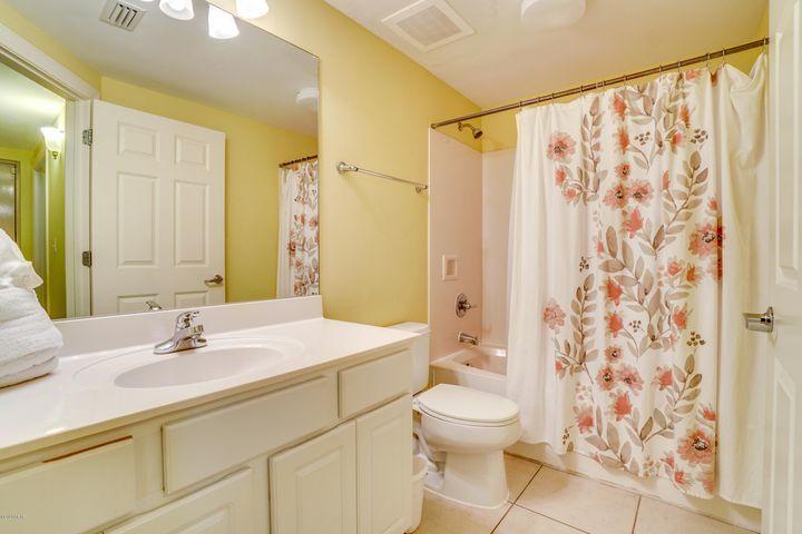 SUNRISE BEACH - Residential