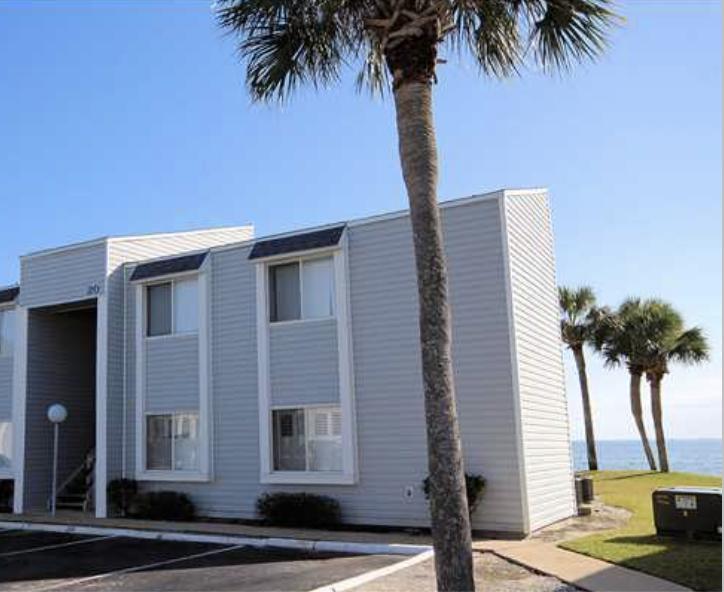 FINISTERRA CONDO - Residential