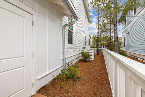 A home in Santa Rosa Beach