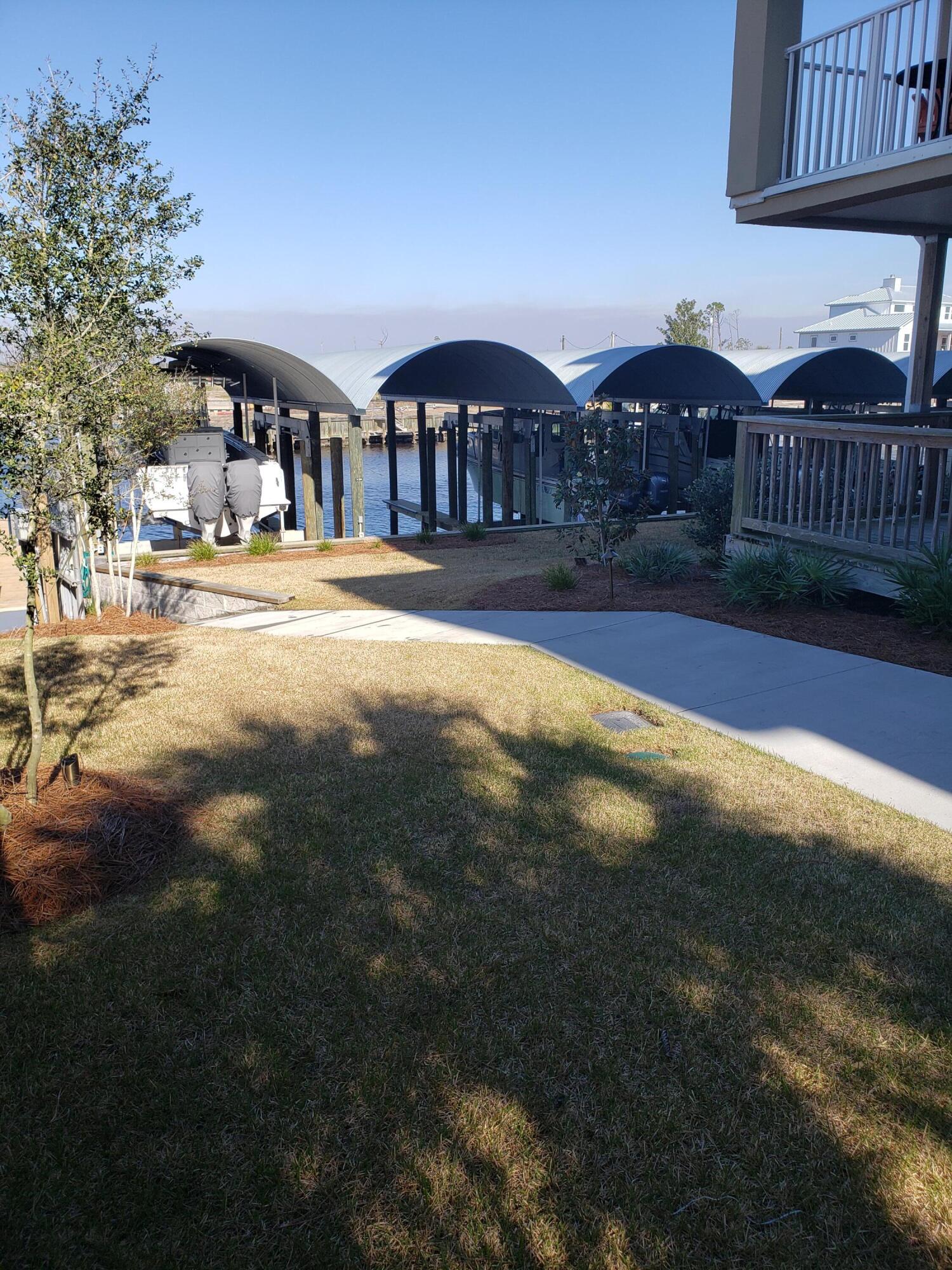 West End Harbour - Residential