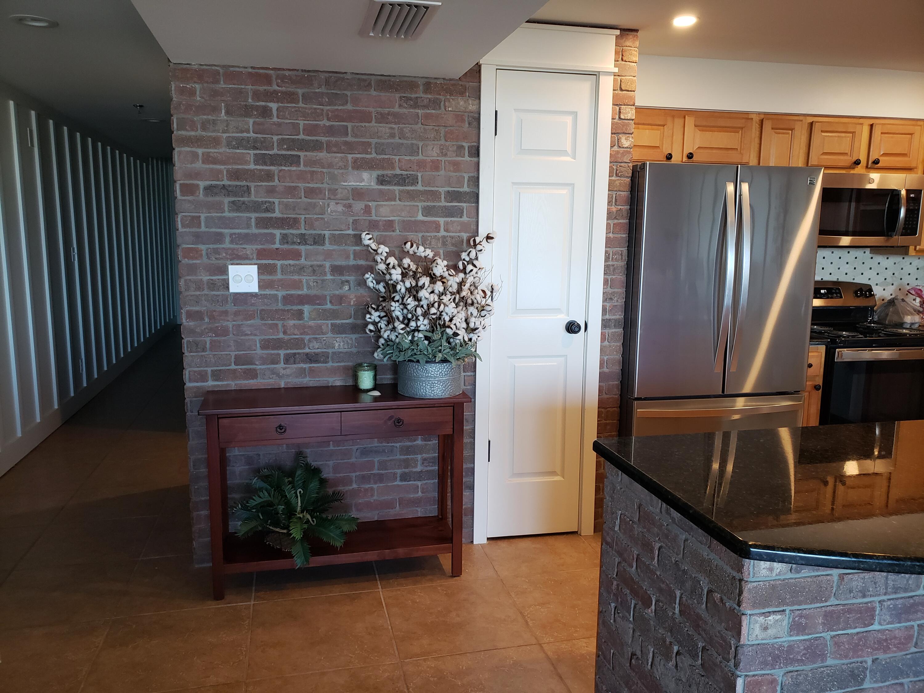 West End Harbour - Residential