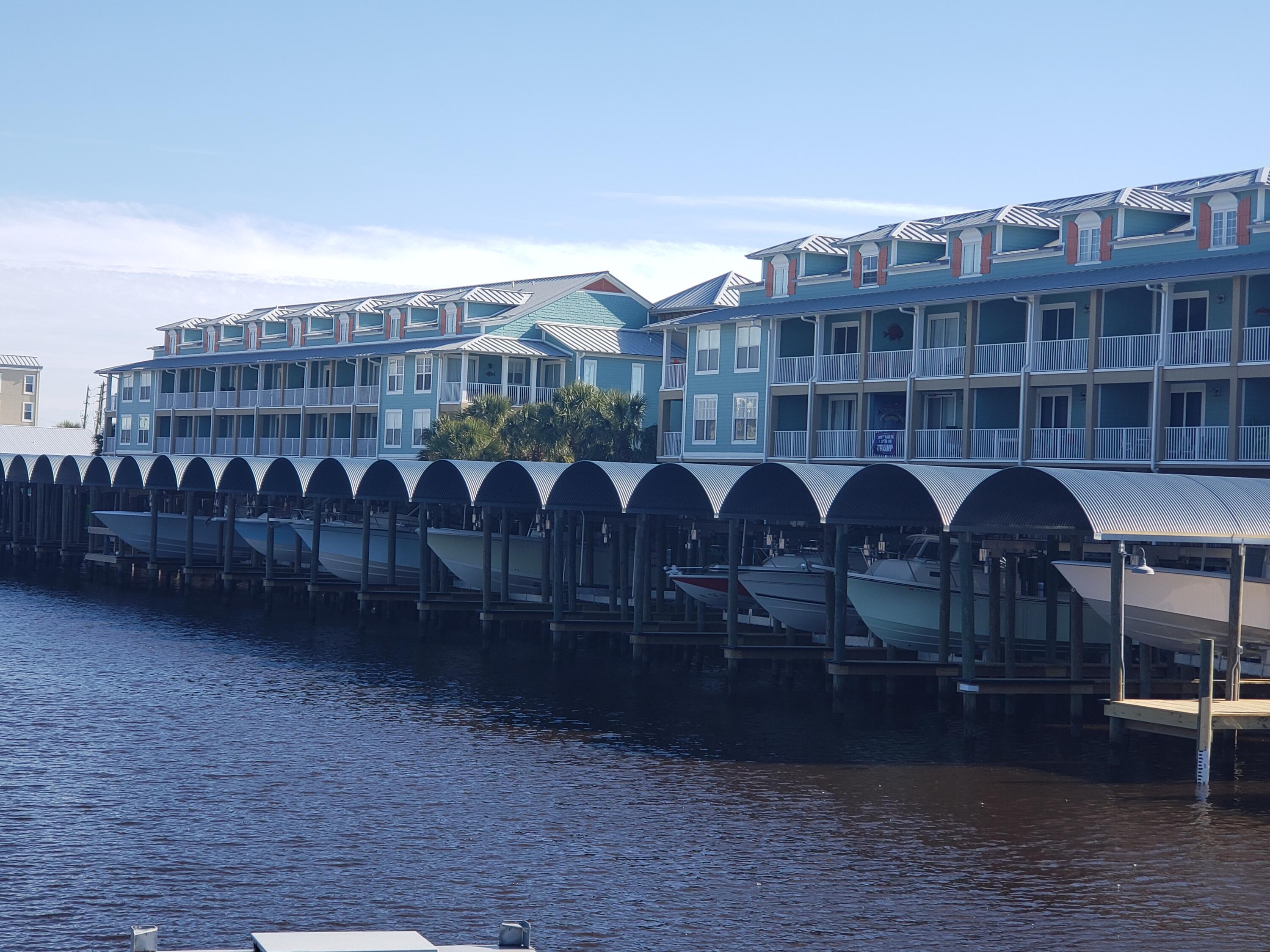 West End Harbour - Residential