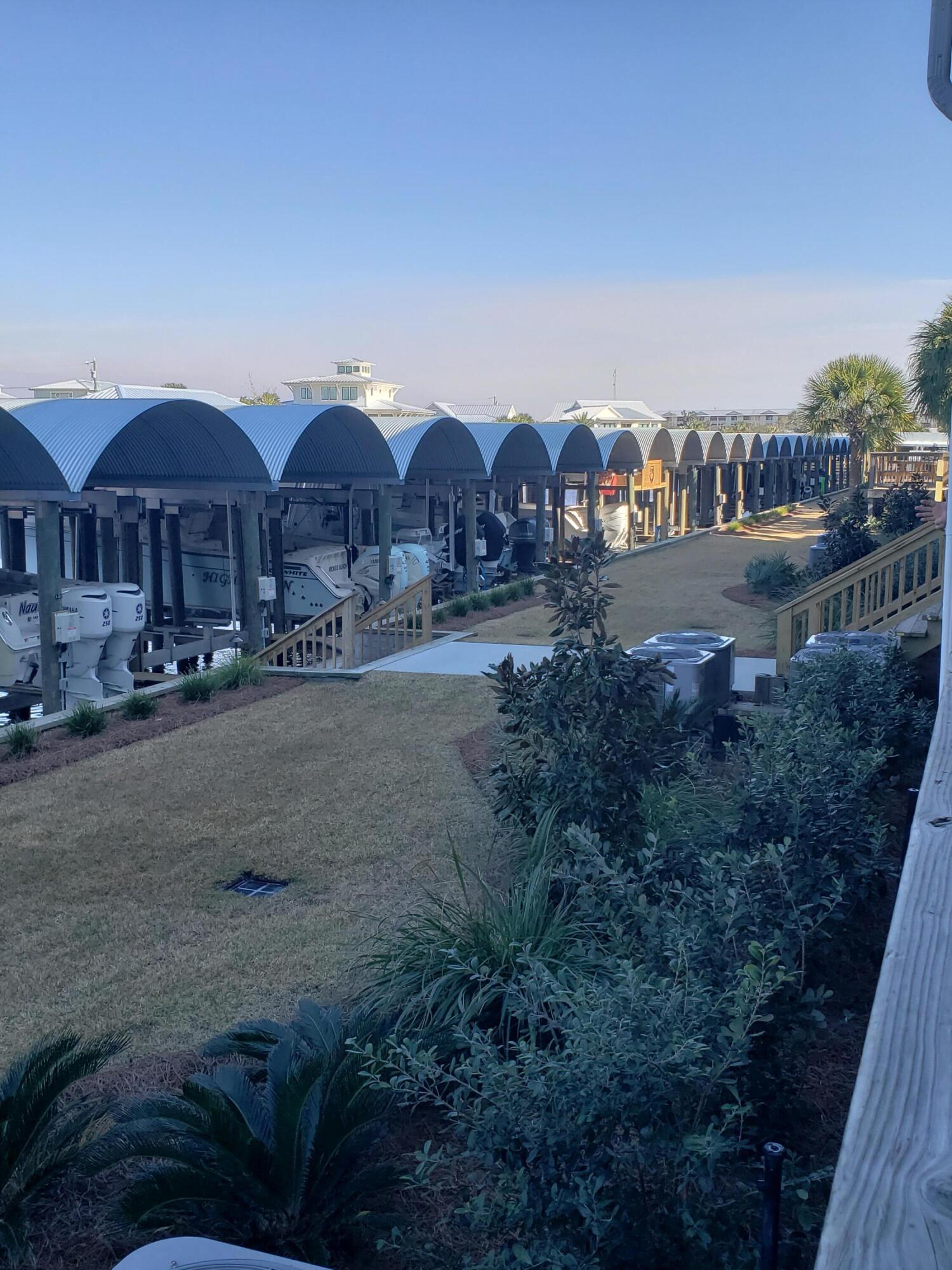 West End Harbour - Residential