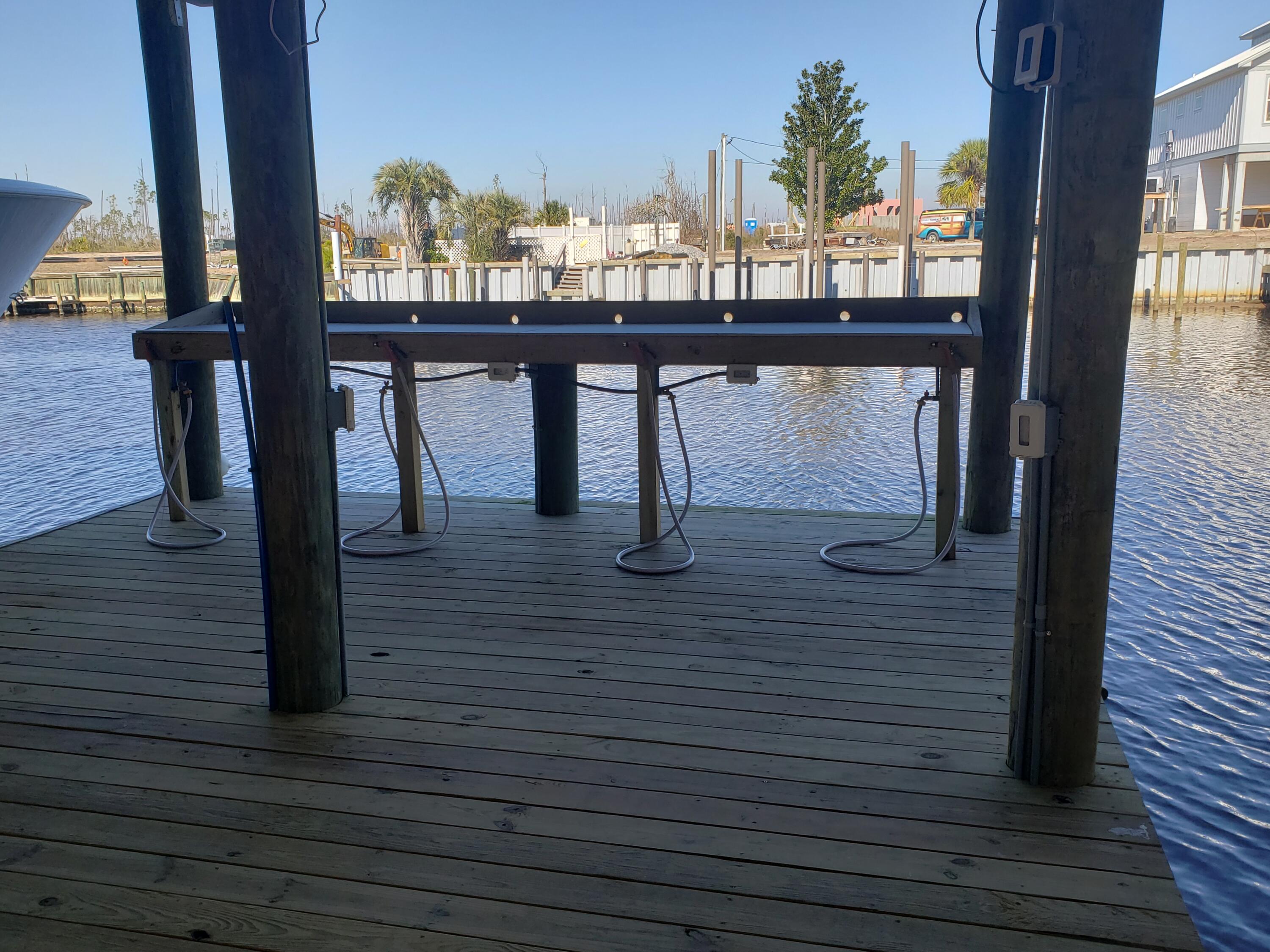 West End Harbour - Residential