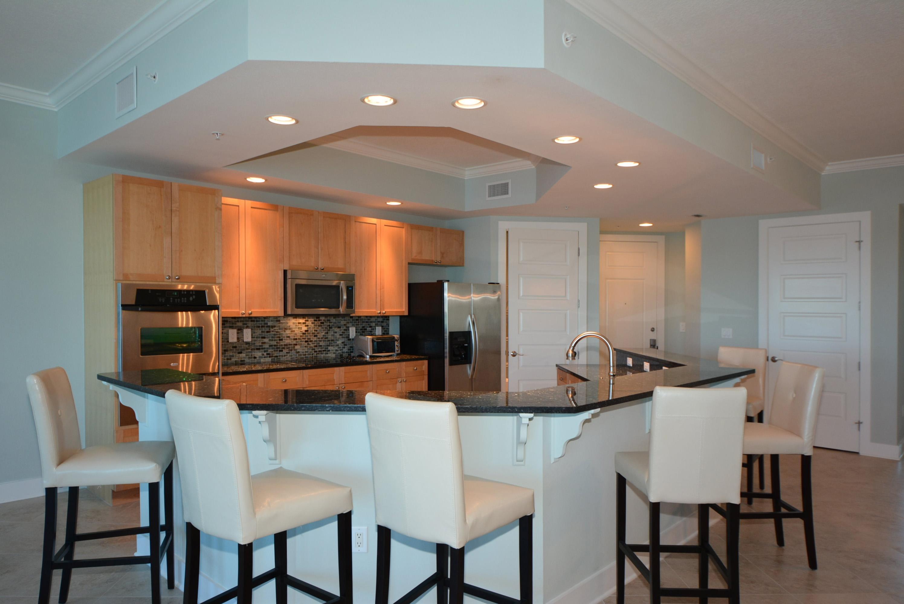 HARBOR LIGHTS - Residential