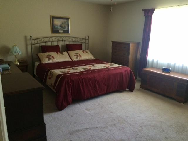 Holly Navarre - Residential