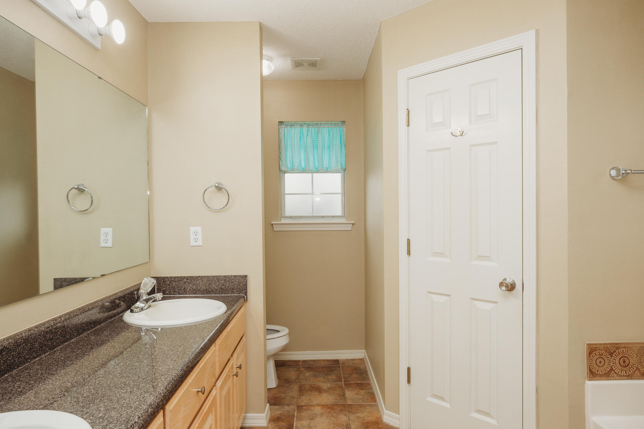 HIDDEN ESTATES - Residential