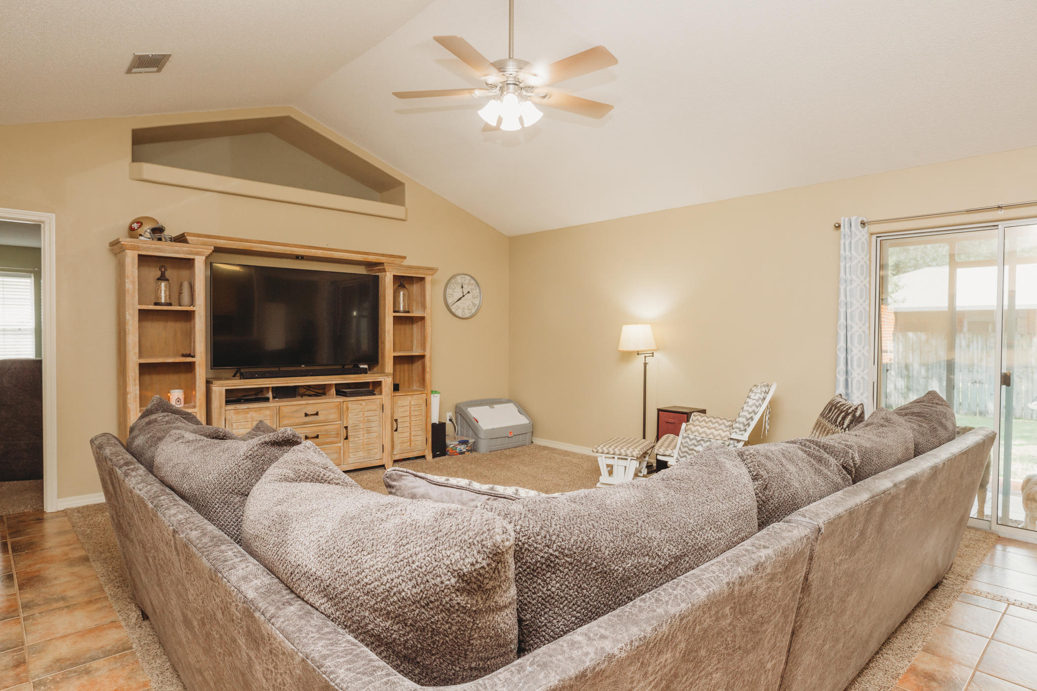 HIDDEN ESTATES - Residential