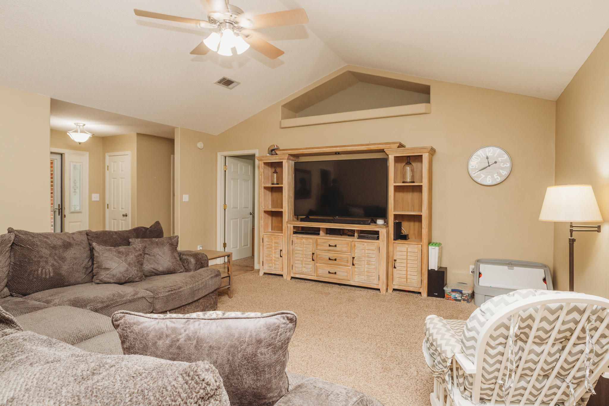 HIDDEN ESTATES - Residential