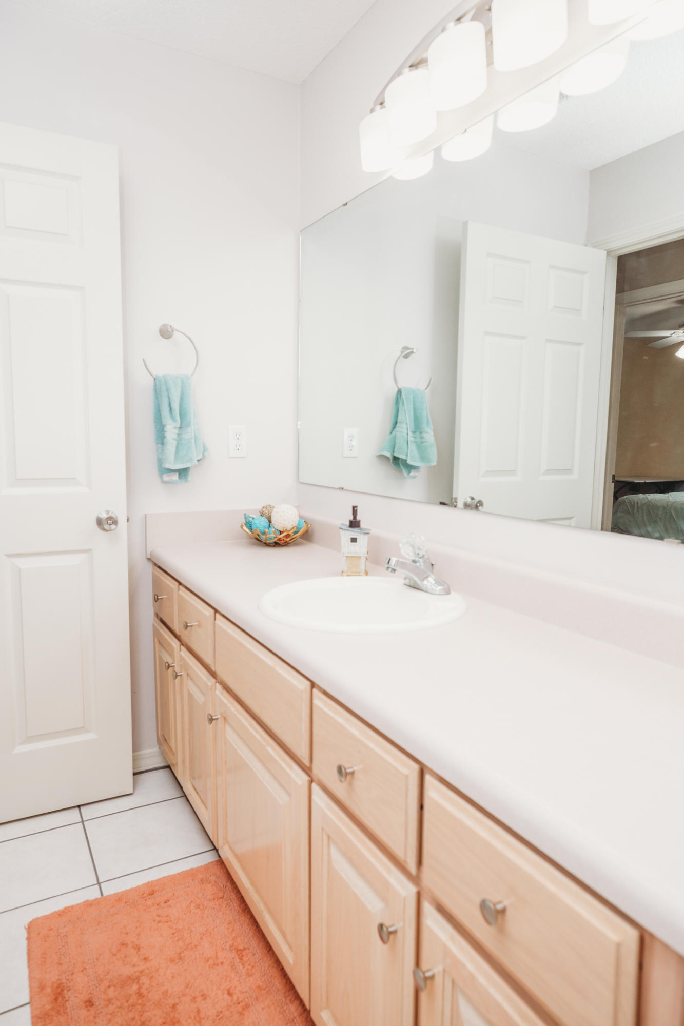 HIDDEN ESTATES - Residential