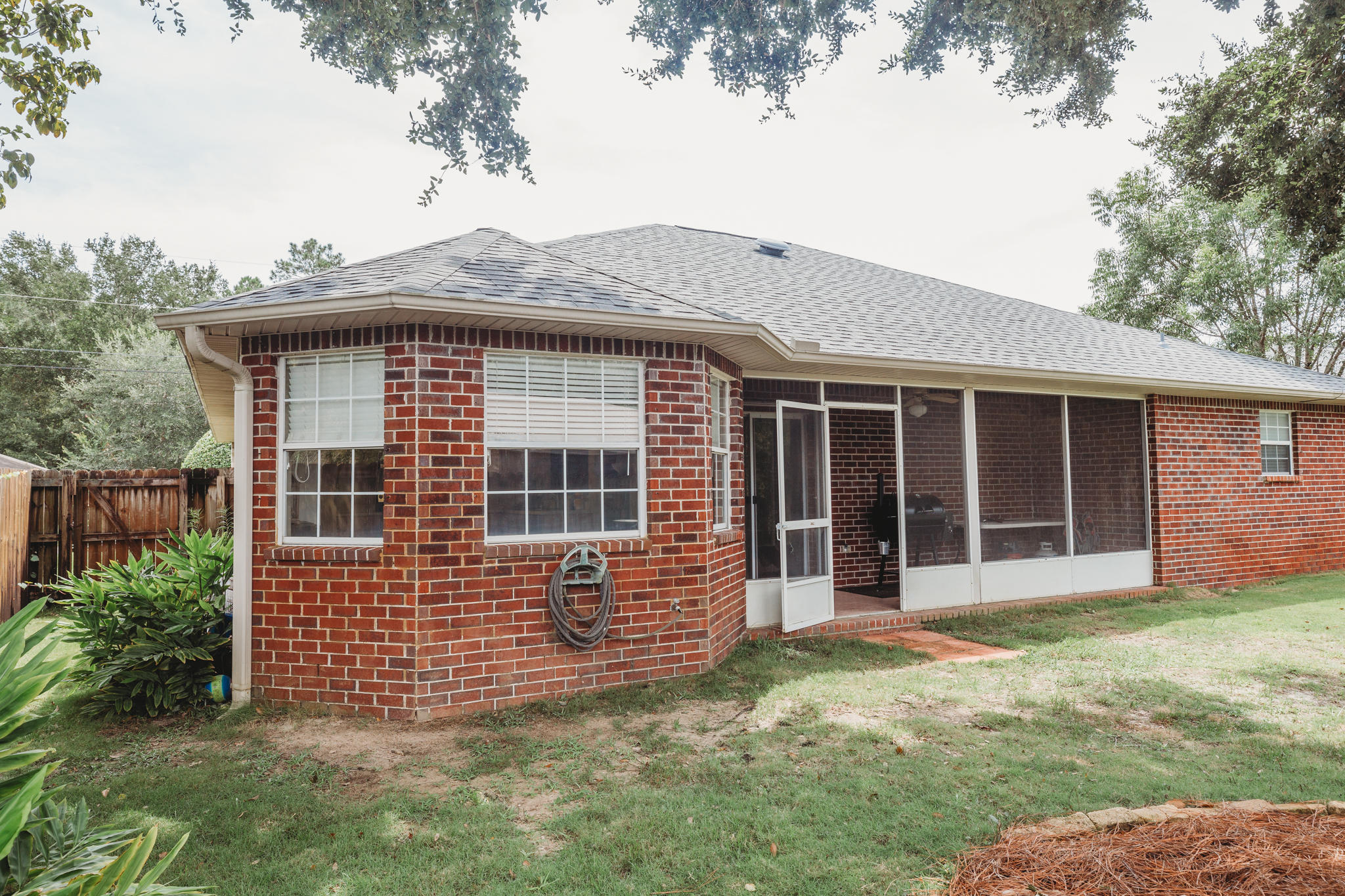 HIDDEN ESTATES - Residential