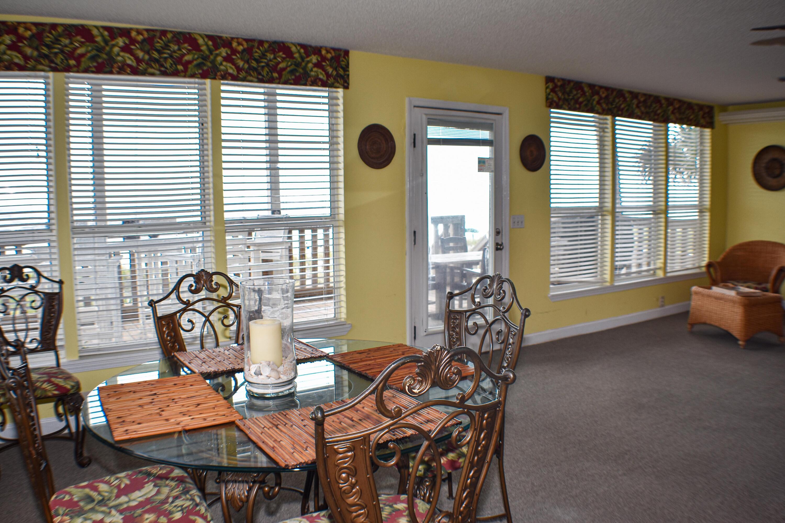 SILVER SANDS BEACH - Residential