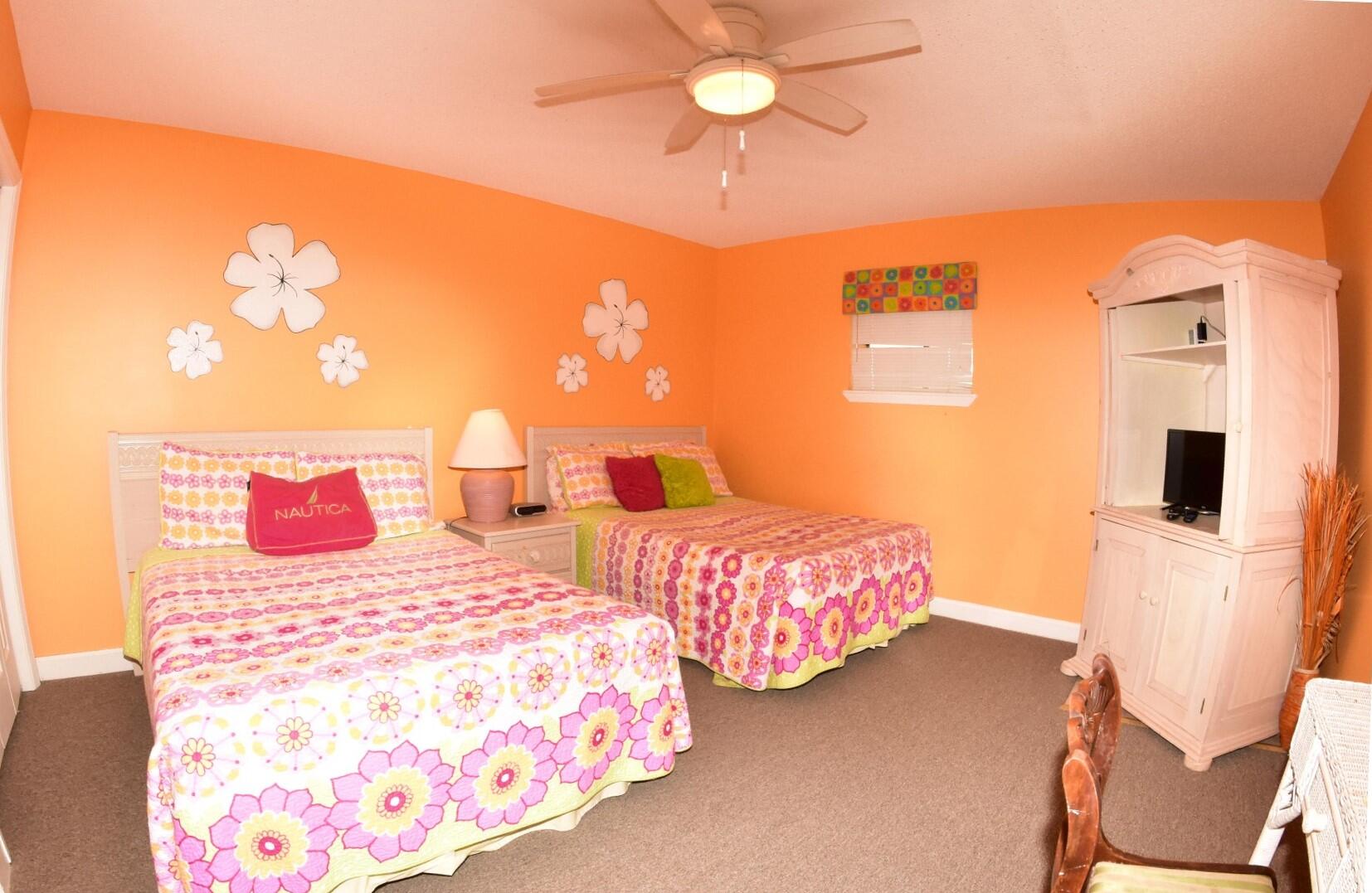 SILVER SANDS BEACH - Residential