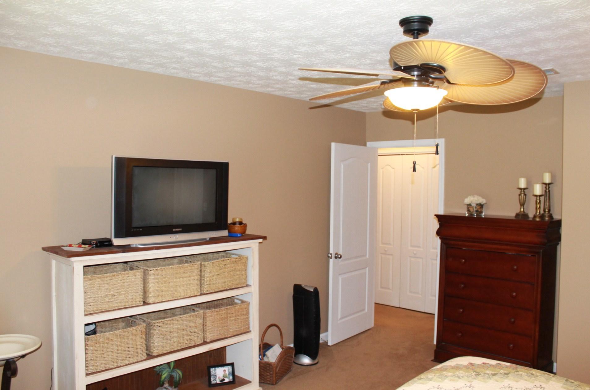 BRANDON OAKS - Residential