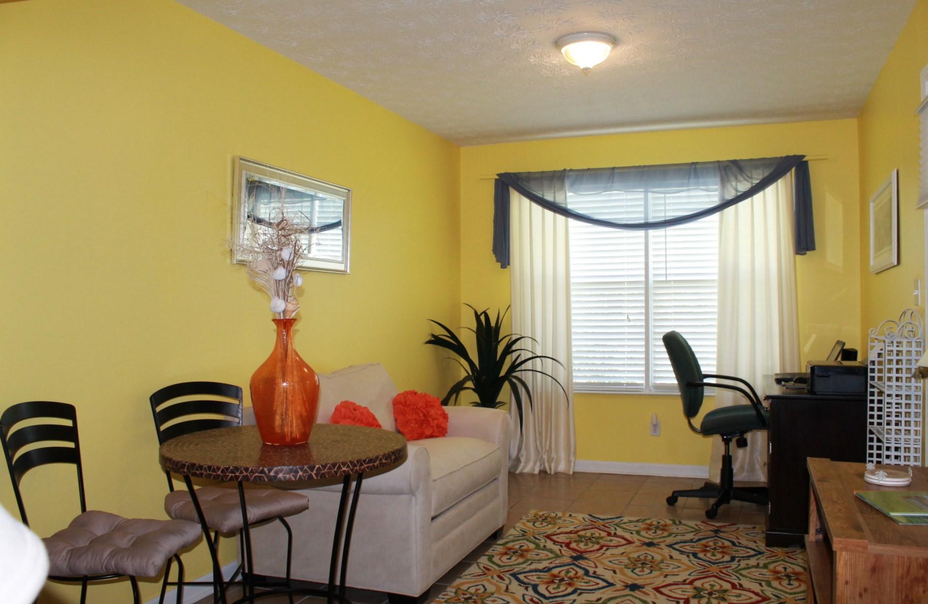 BRANDON OAKS - Residential