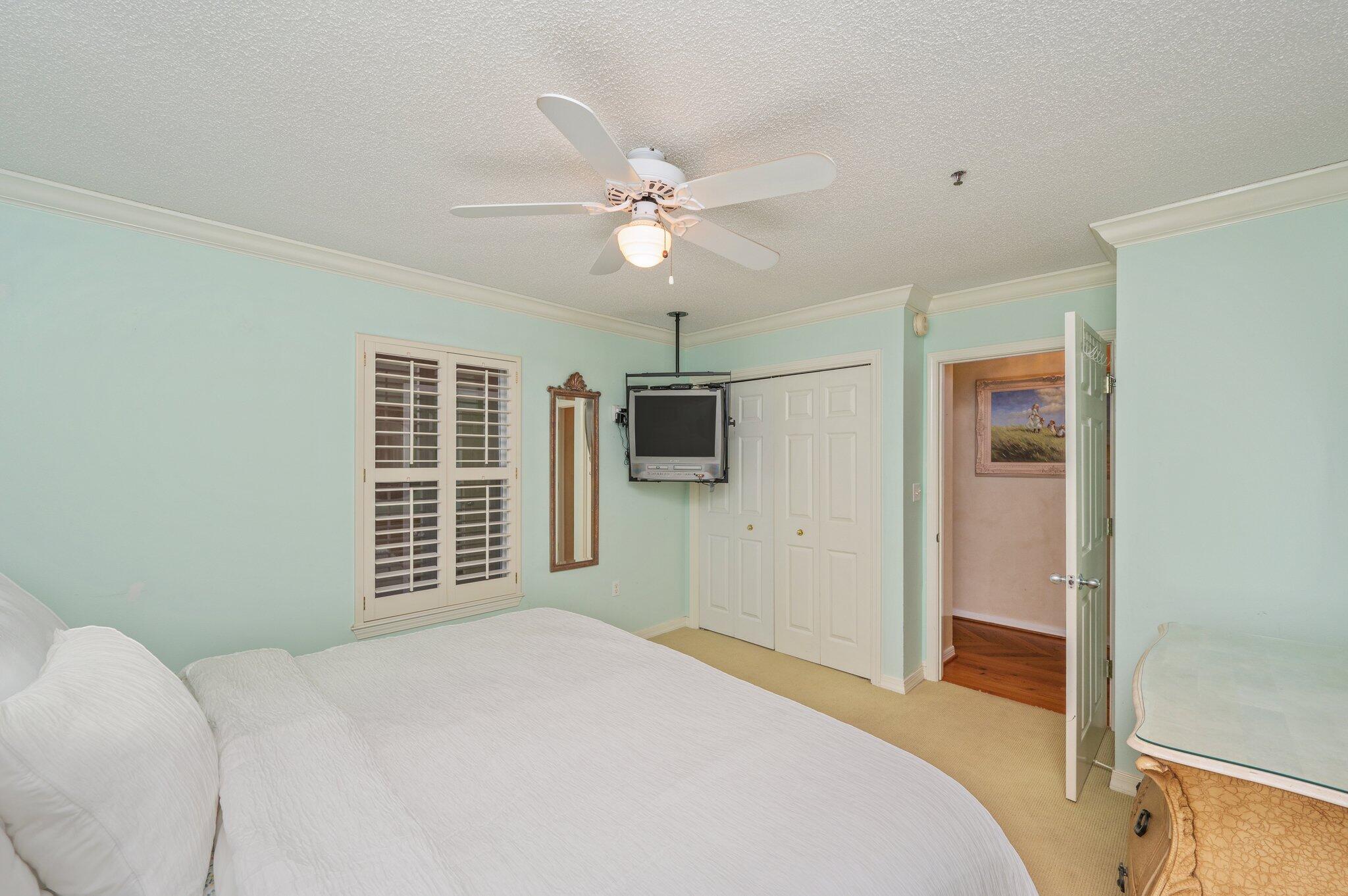 GULF PLACE CARIBBEAN - Residential