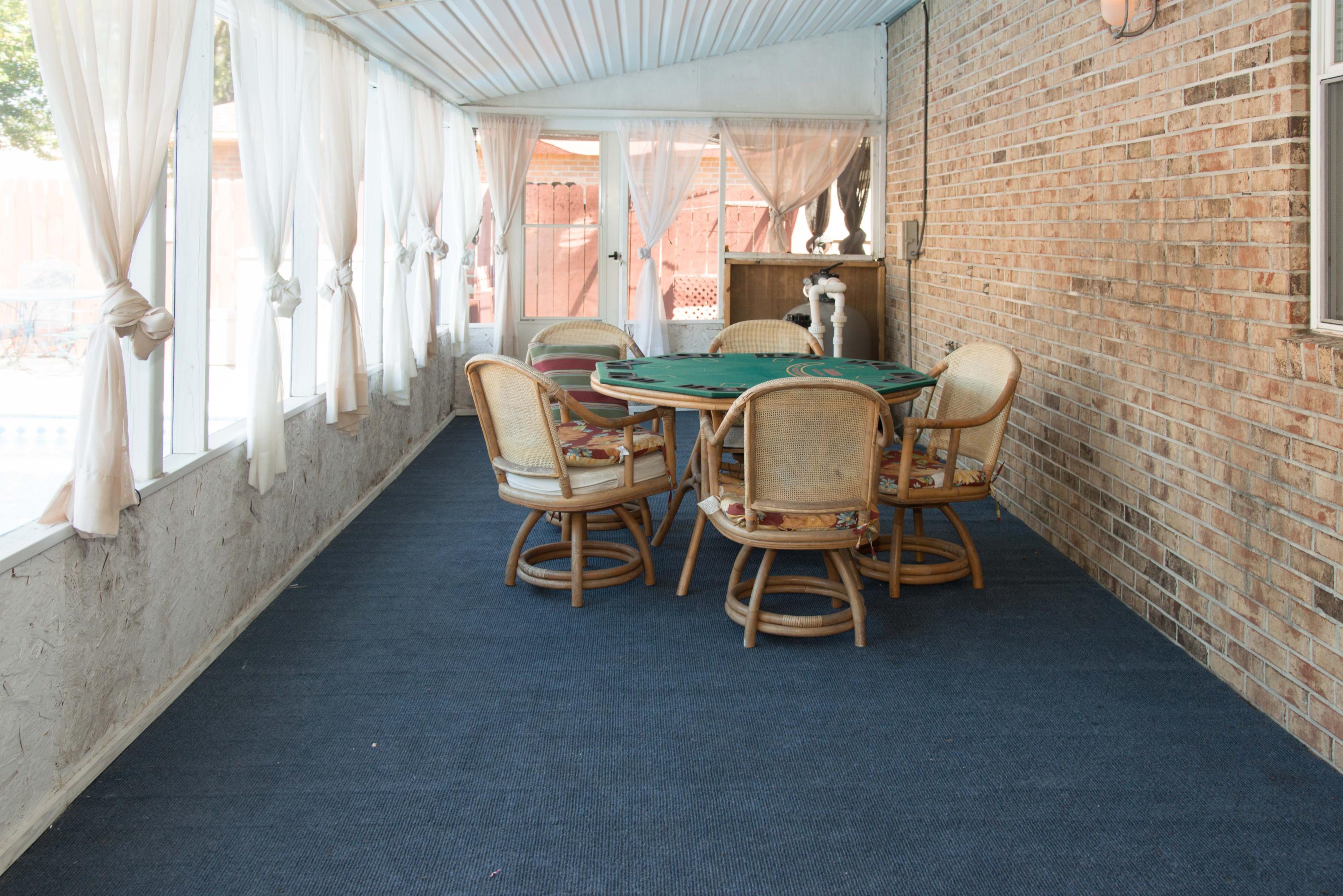 FOREST MANOR 2ND ADDN - Residential Lease