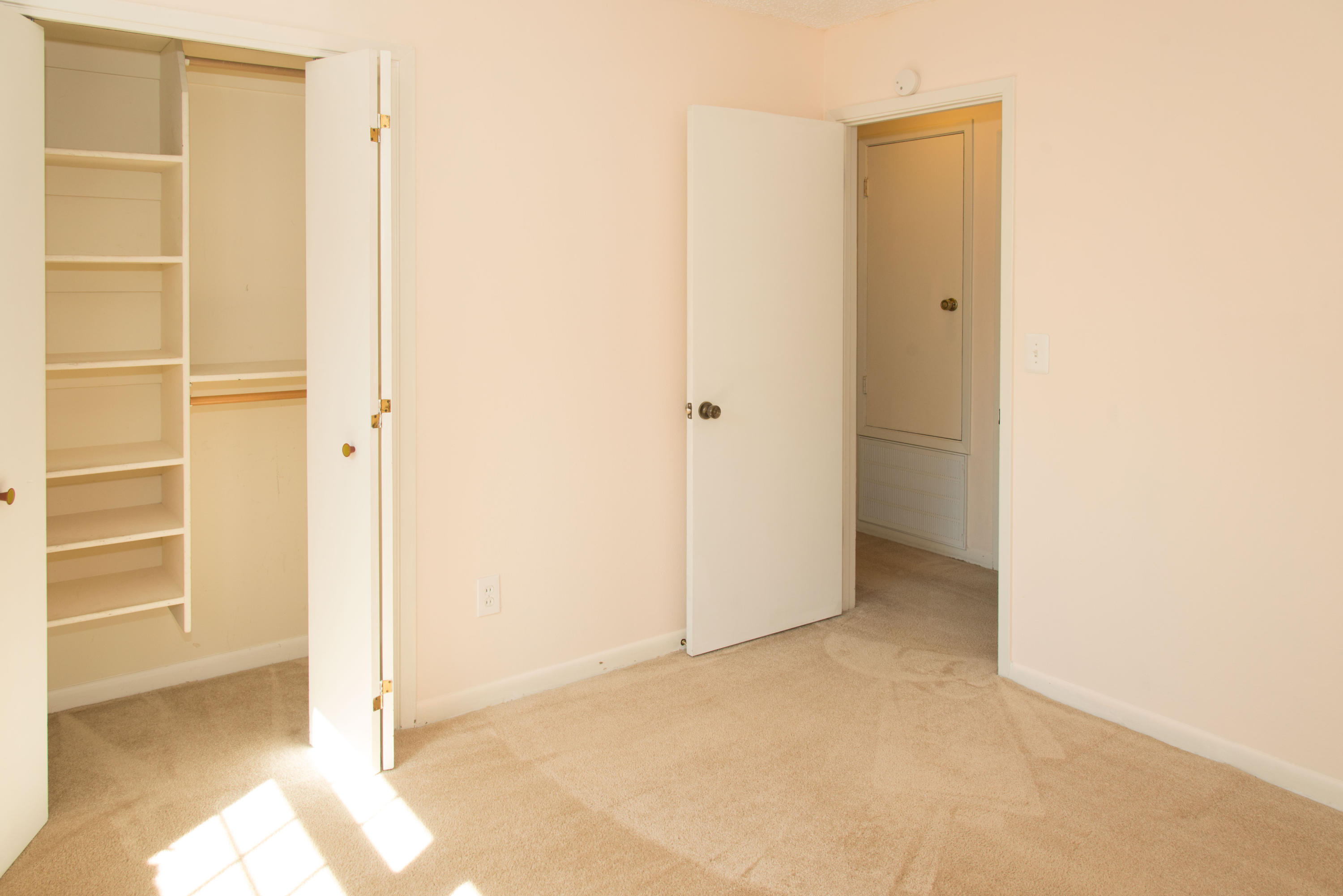 FOREST MANOR 2ND ADDN - Residential Lease