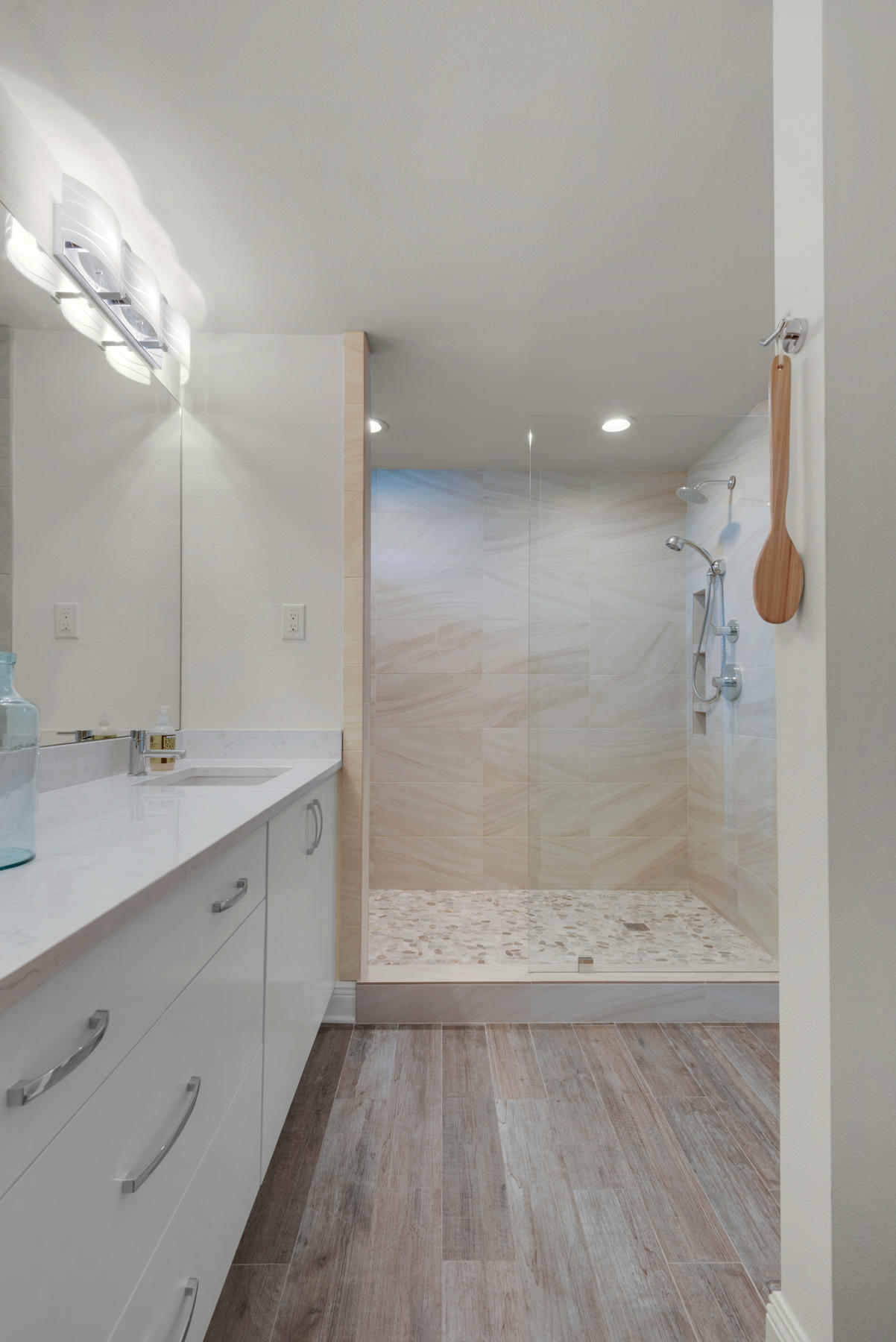 Compass Rose - Residential