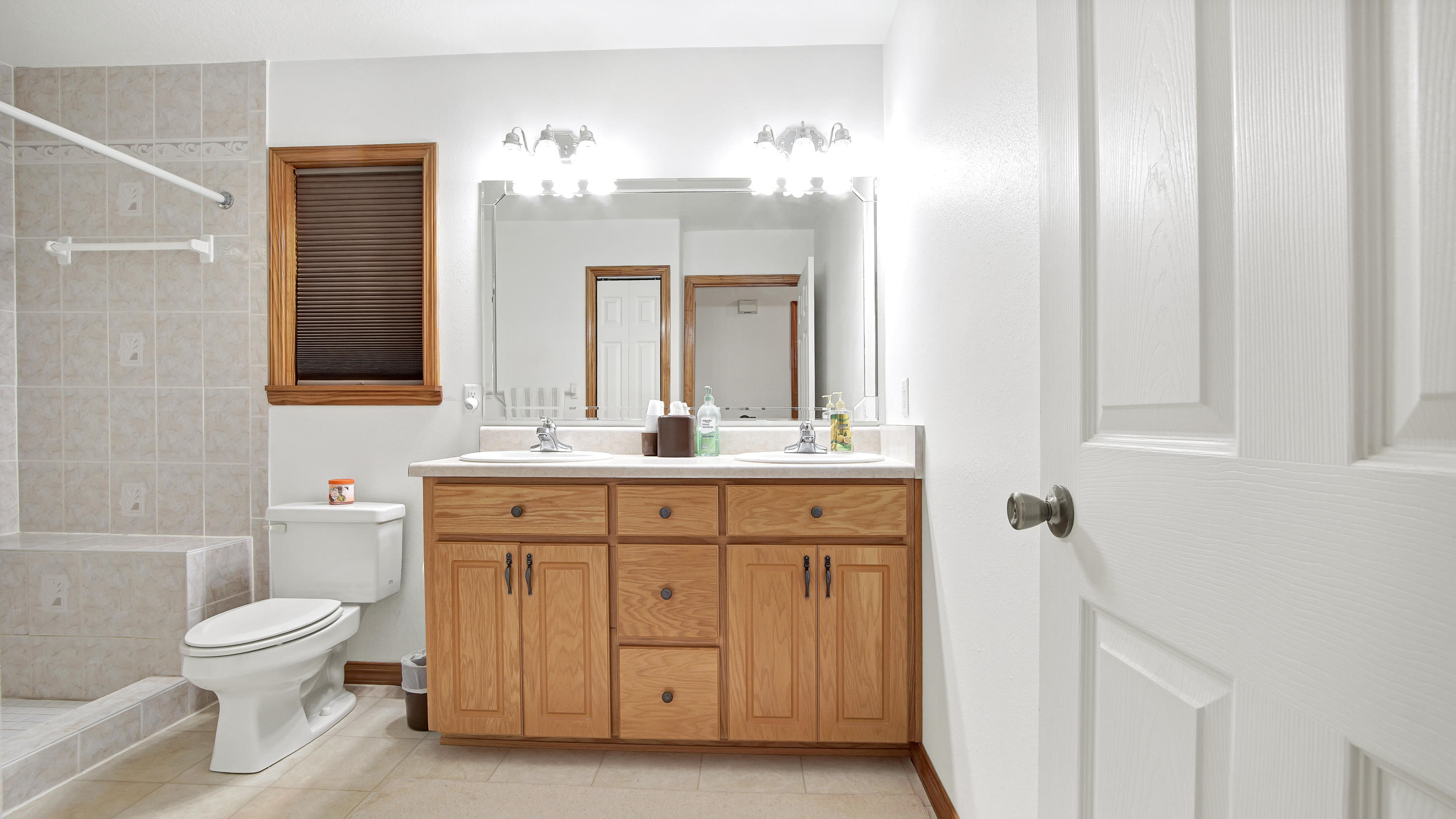 Gentleman's Cattle Ranch - Farm