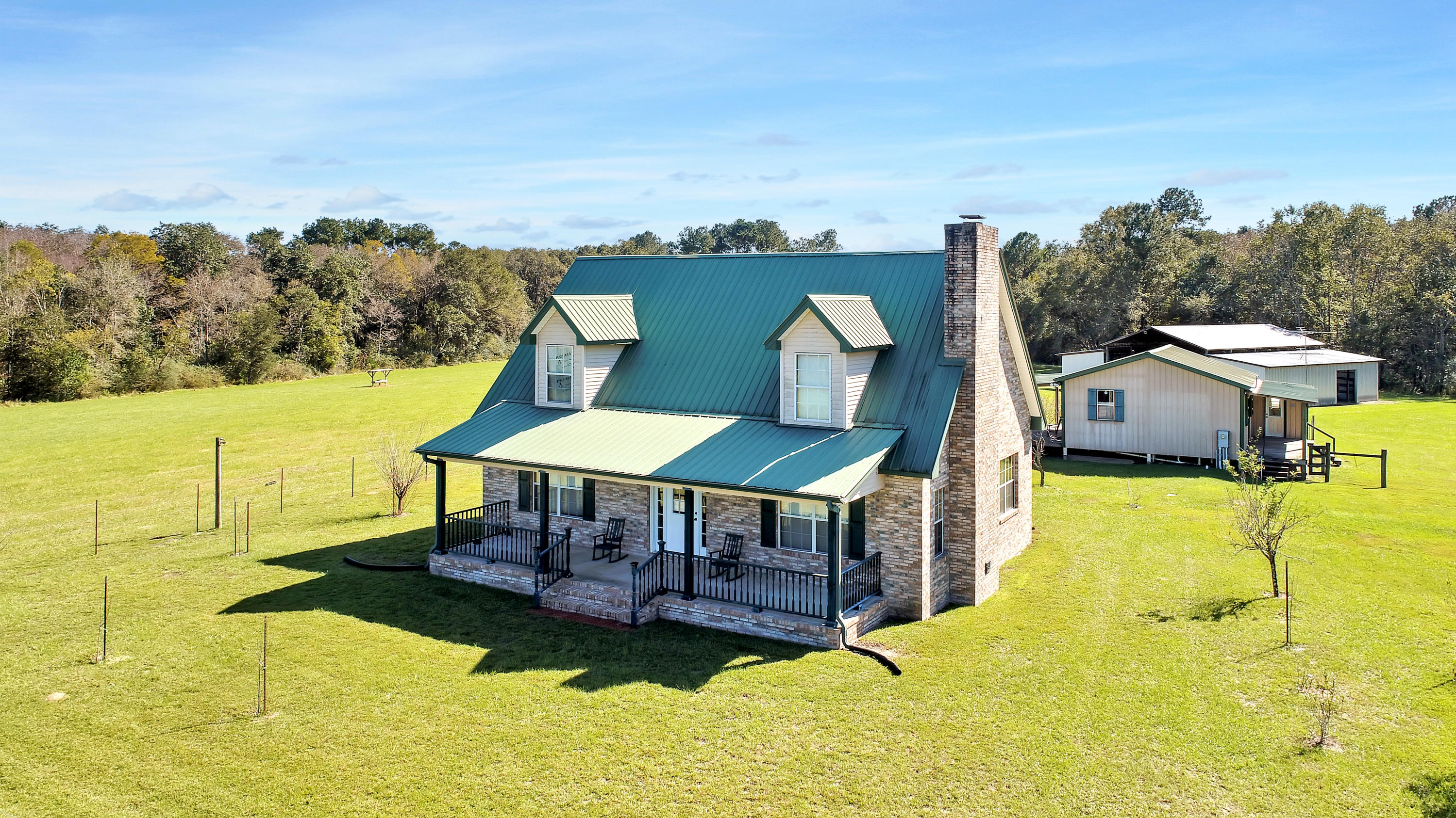 Gentleman's Cattle Ranch - Farm