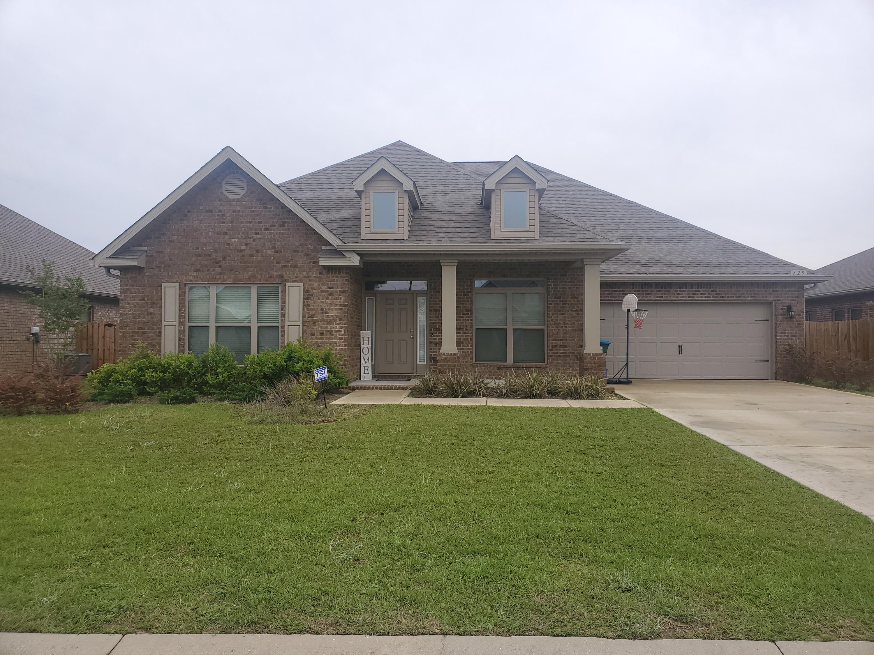 Redstone Commons - Residential Lease