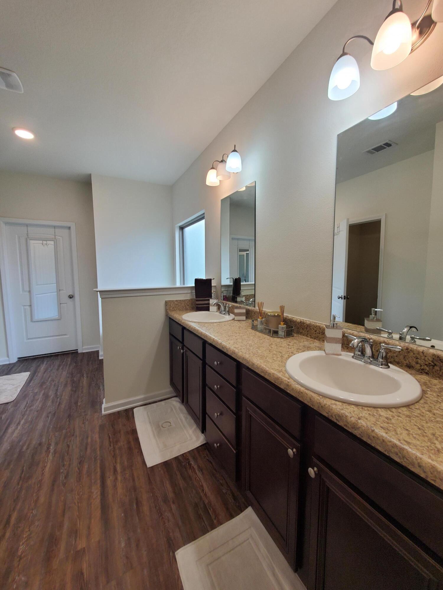 Redstone Commons - Residential Lease