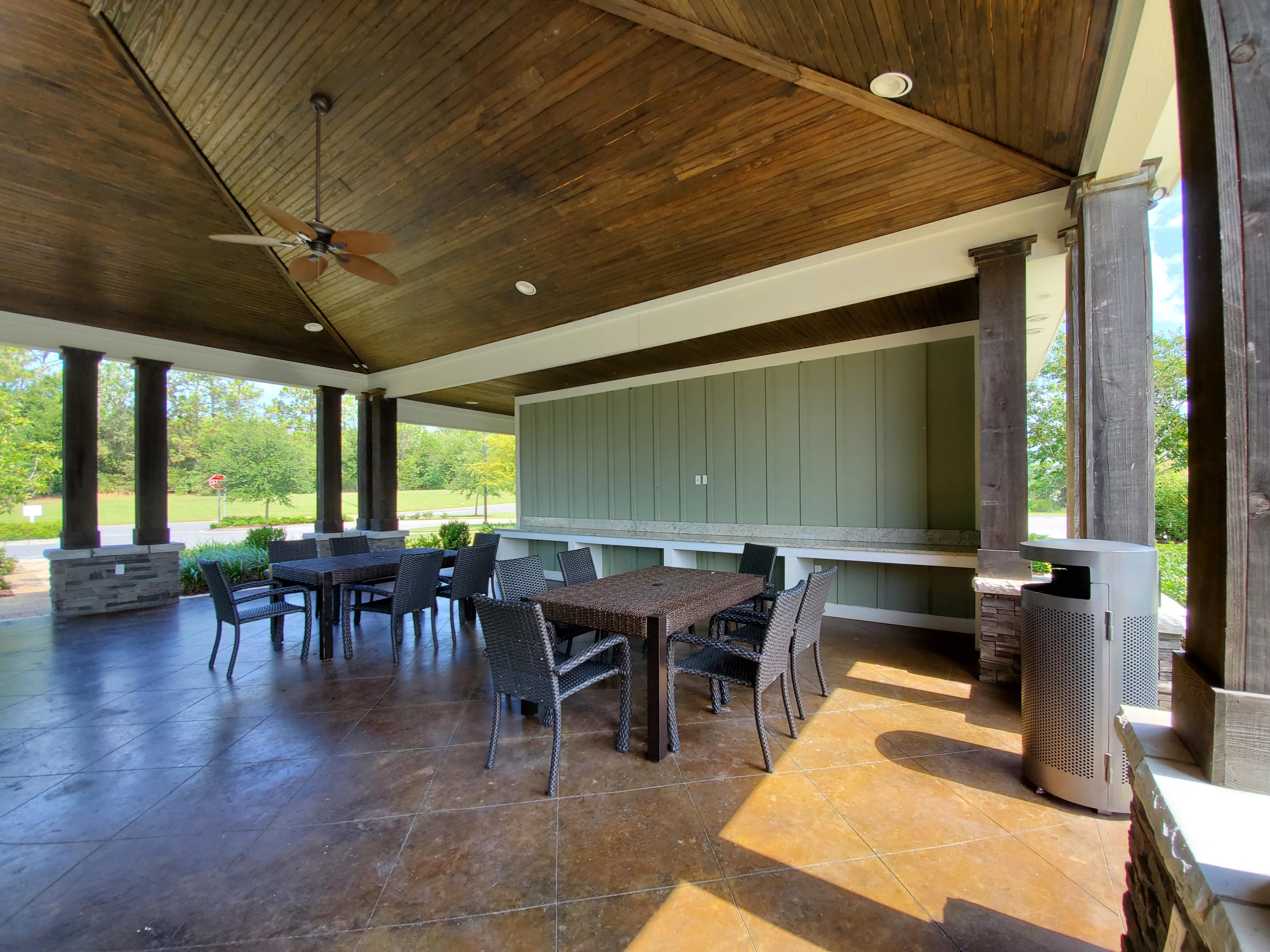 Redstone Commons - Residential Lease