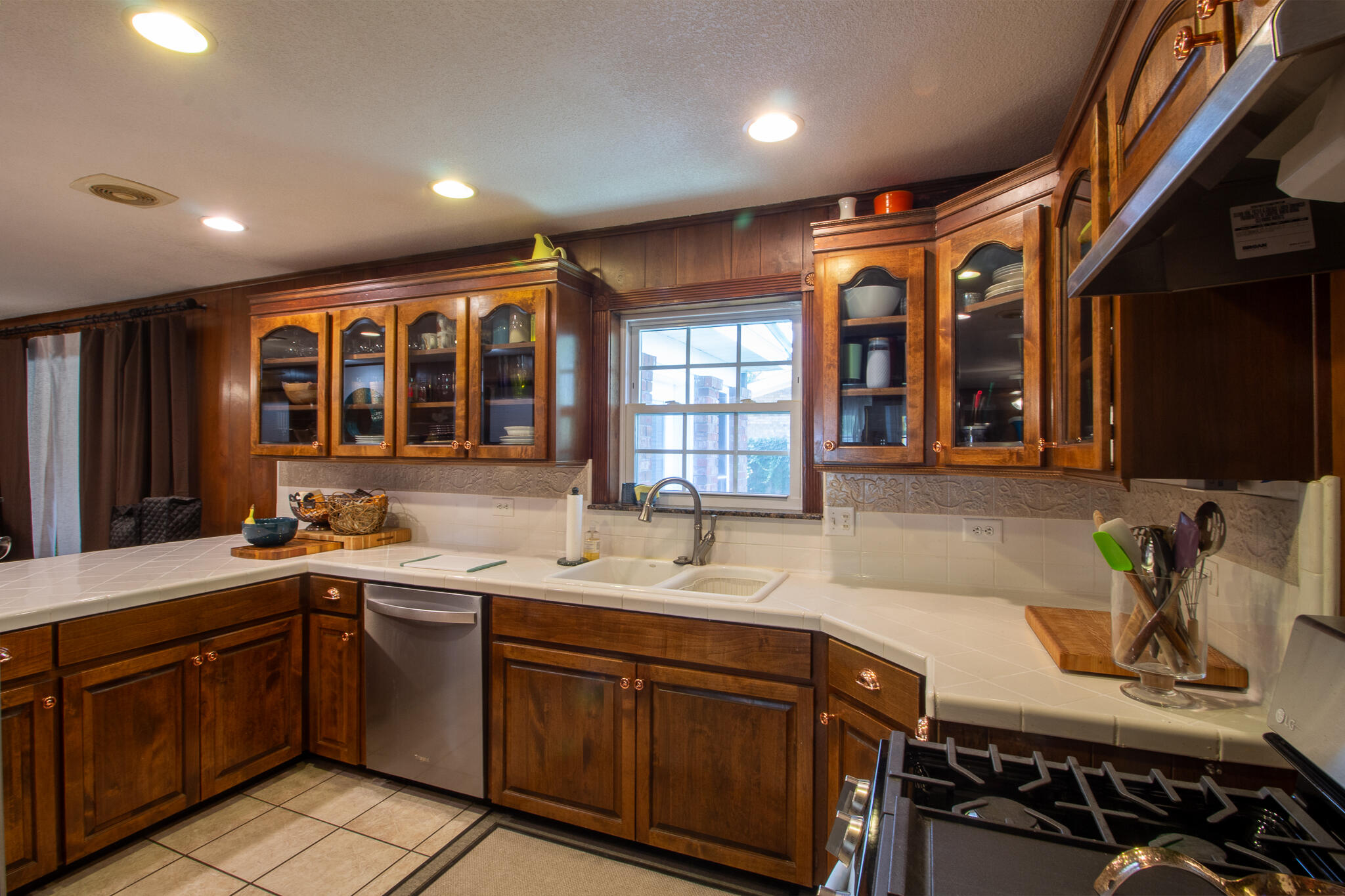BAYOU WOODS 2ND ADDN - Residential