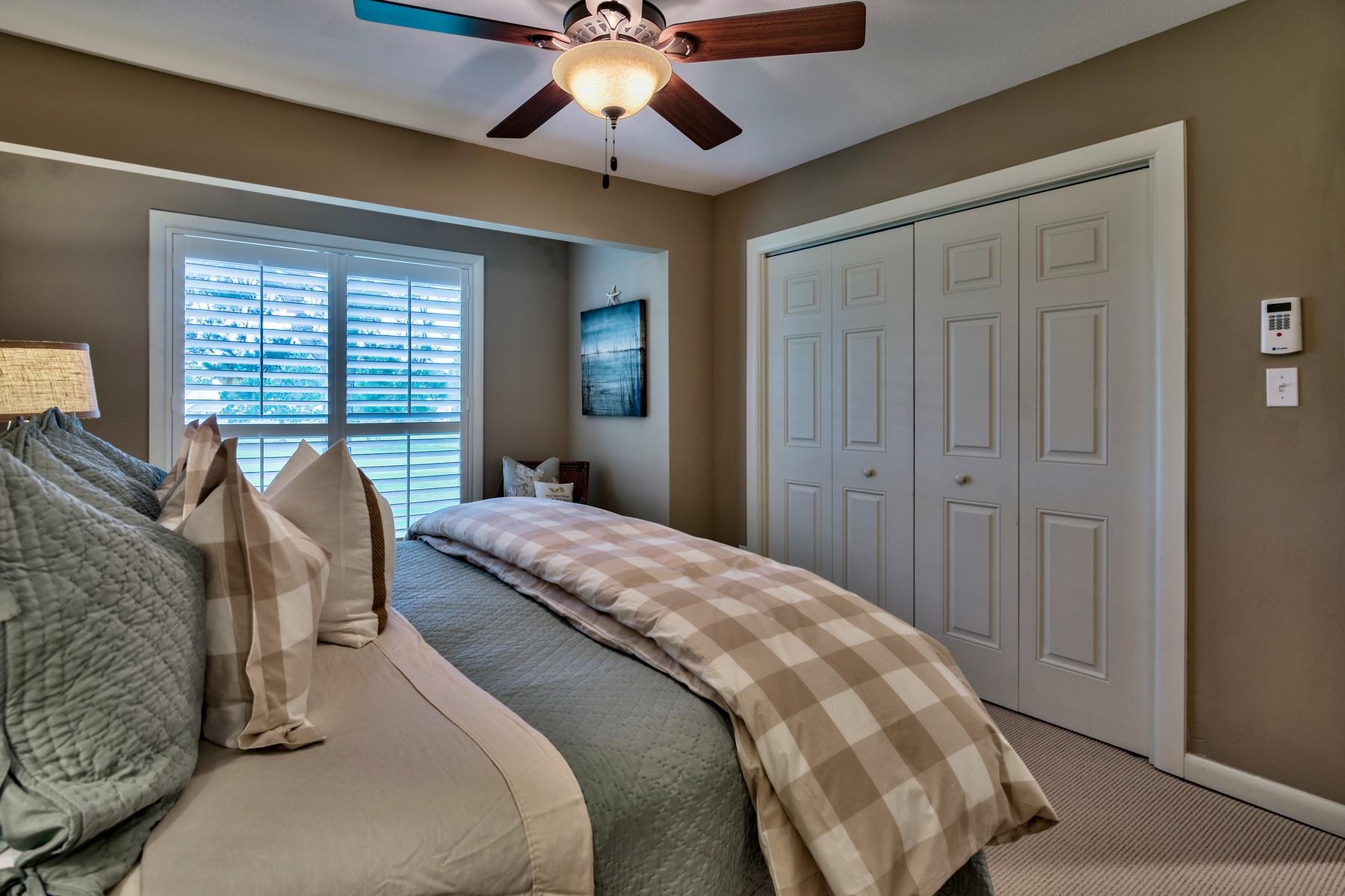 SANDPIPER VILLAGE CONDO - Residential