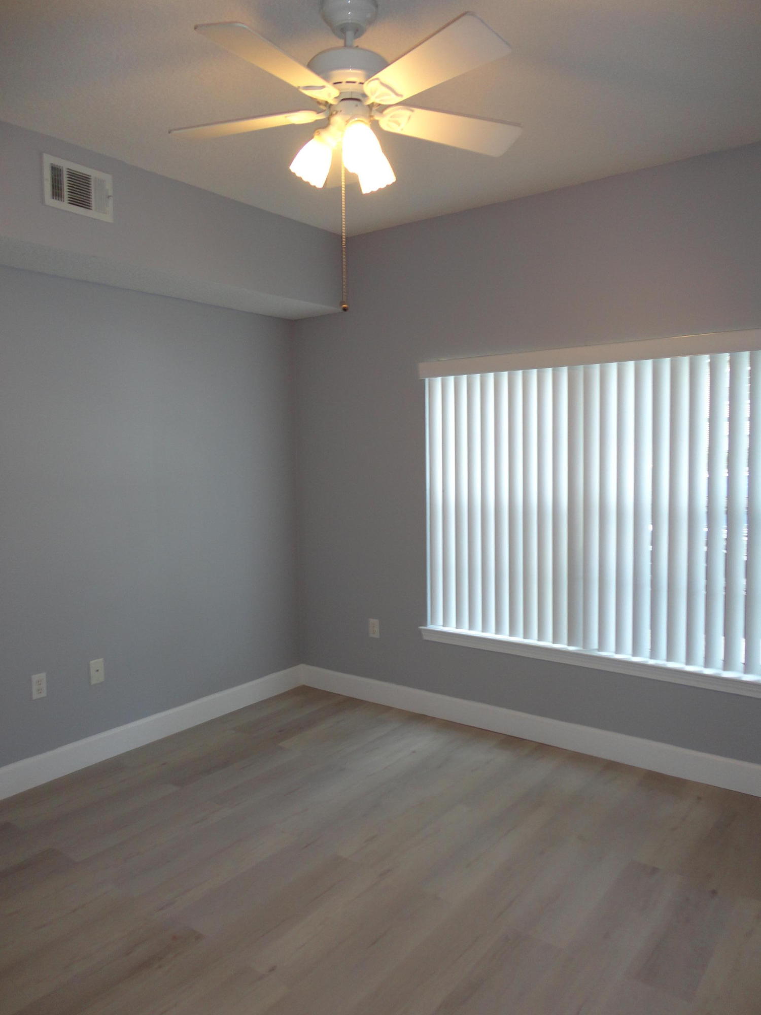 THE OAKS AT NICEVILLE - Residential