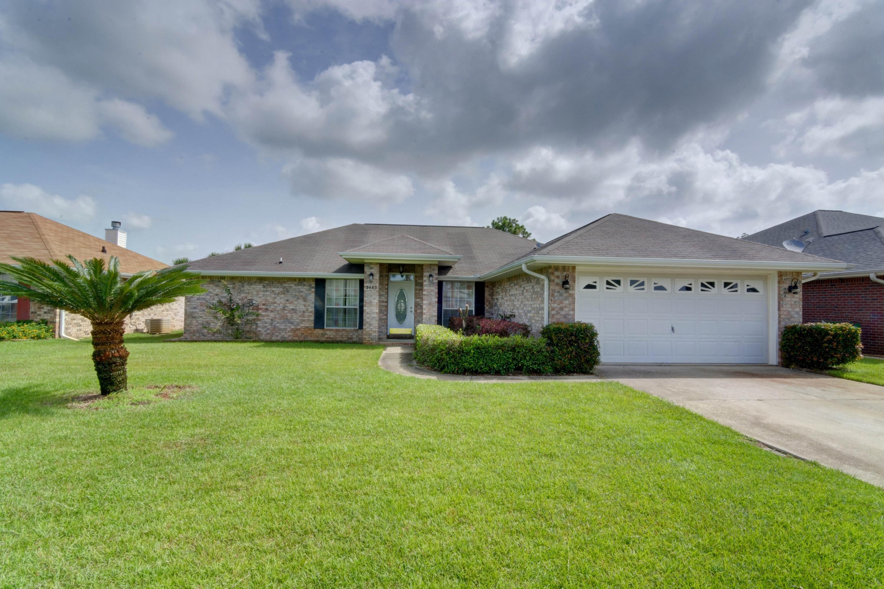 CREETWOODS - Residential