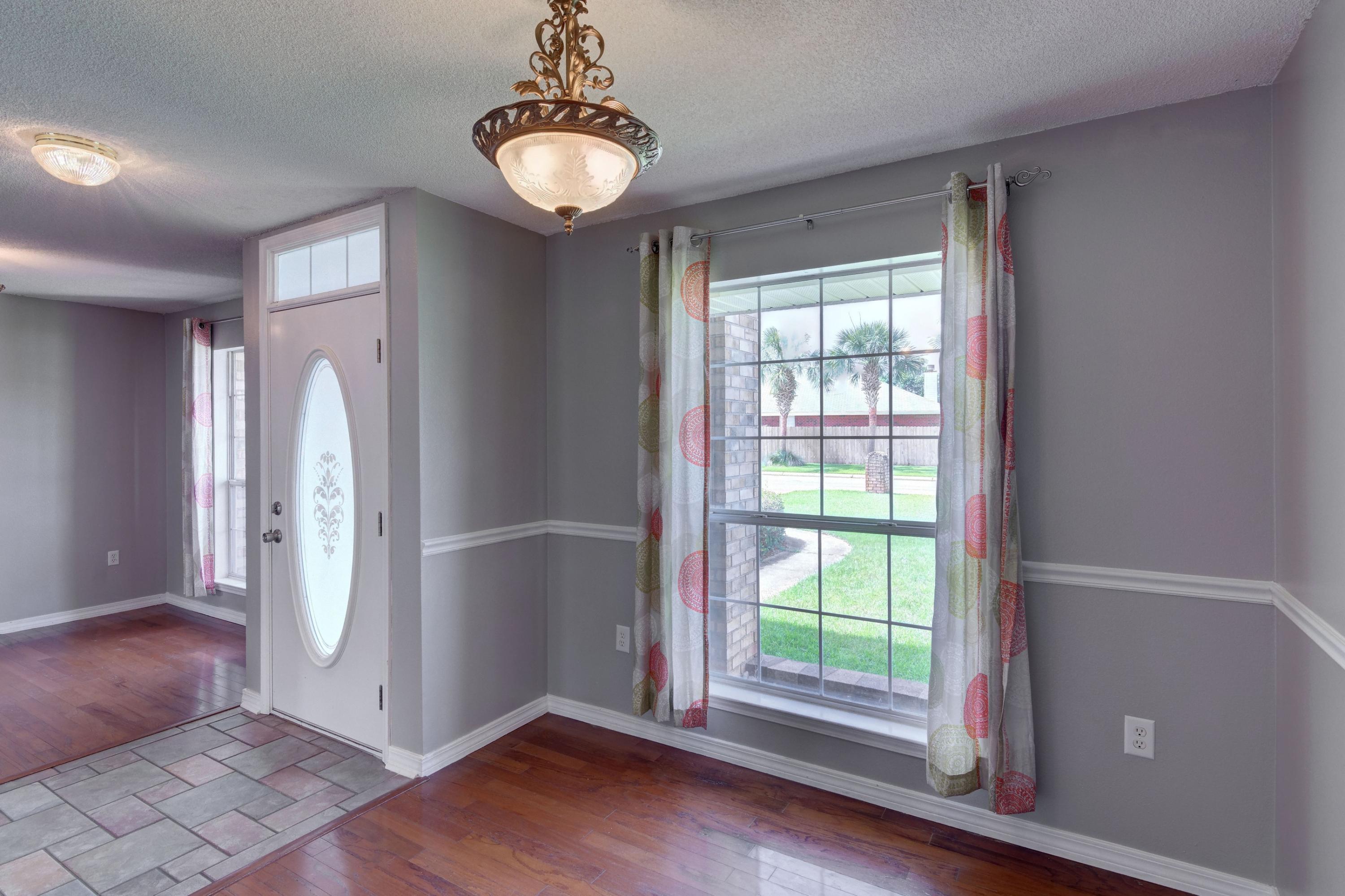 CREETWOODS - Residential