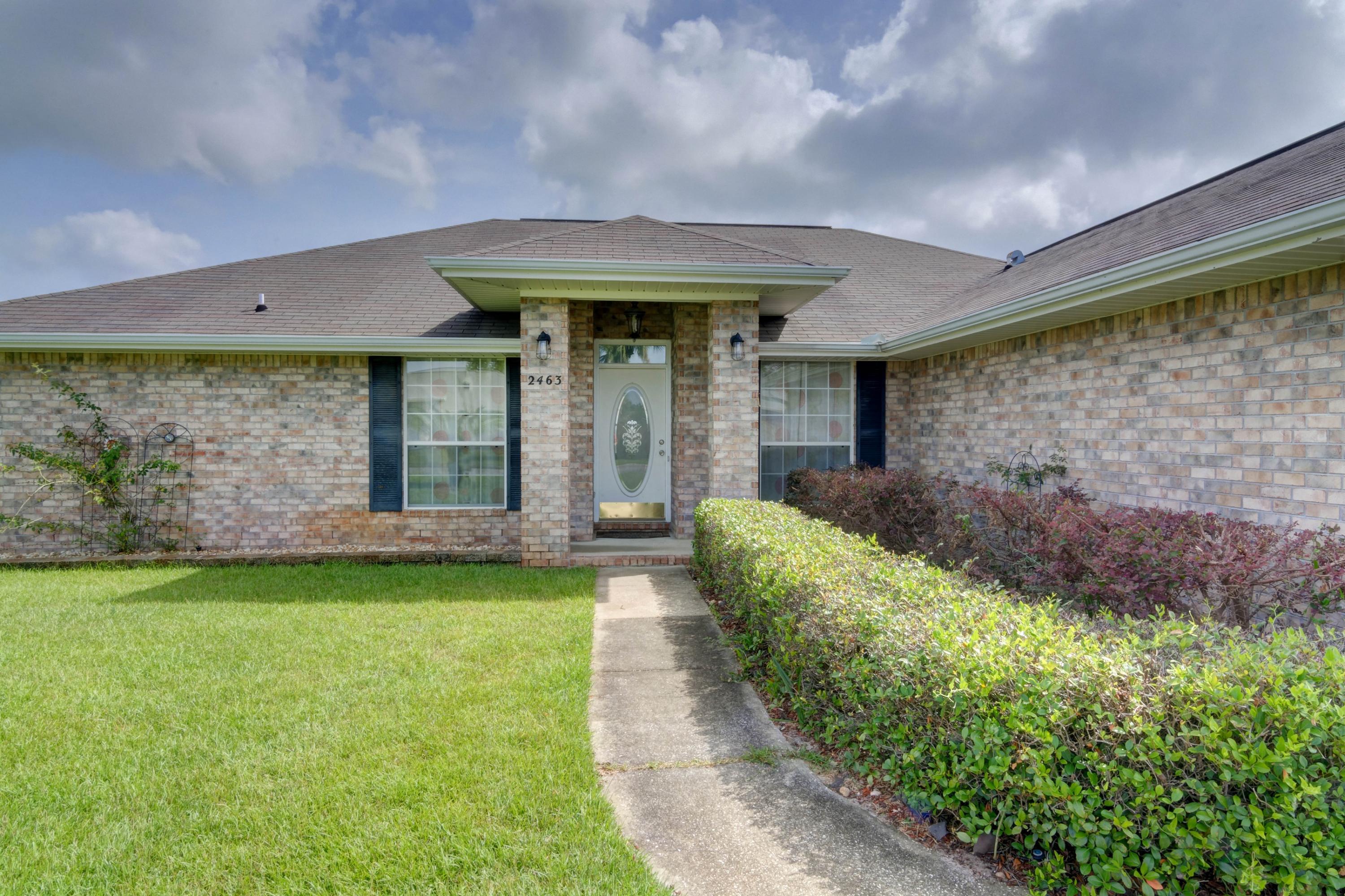 CREETWOODS - Residential