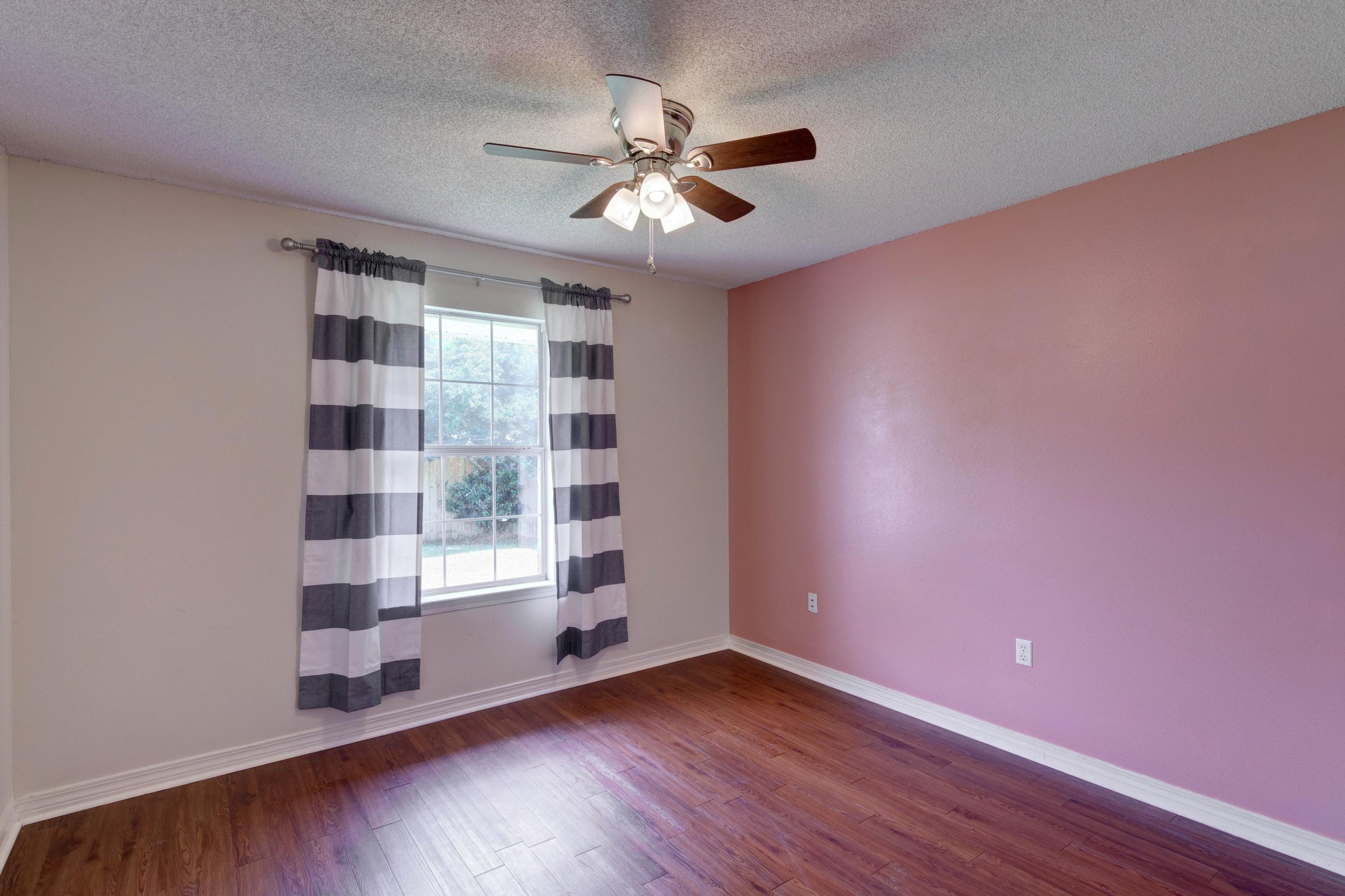 CREETWOODS - Residential