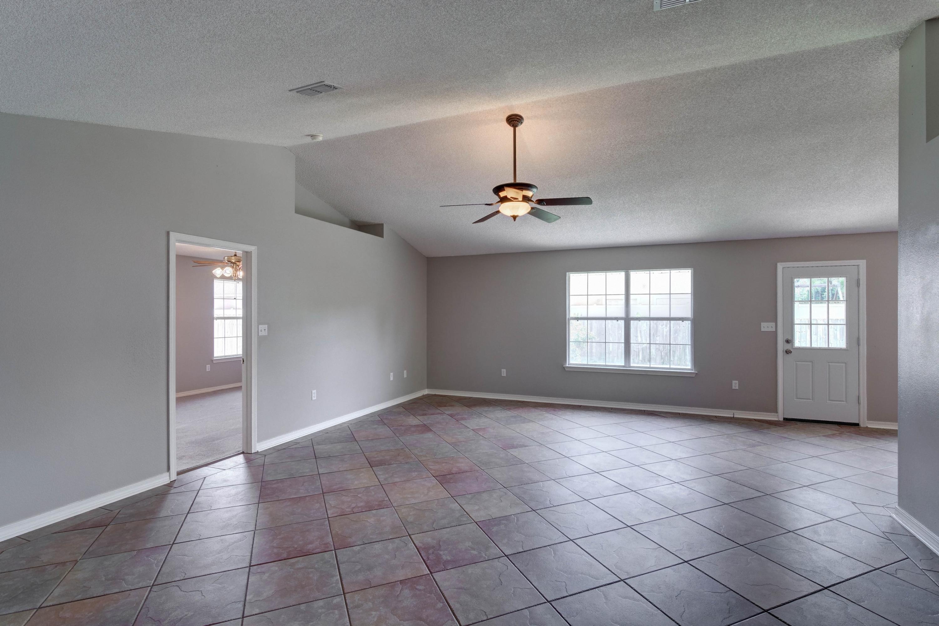 CREETWOODS - Residential