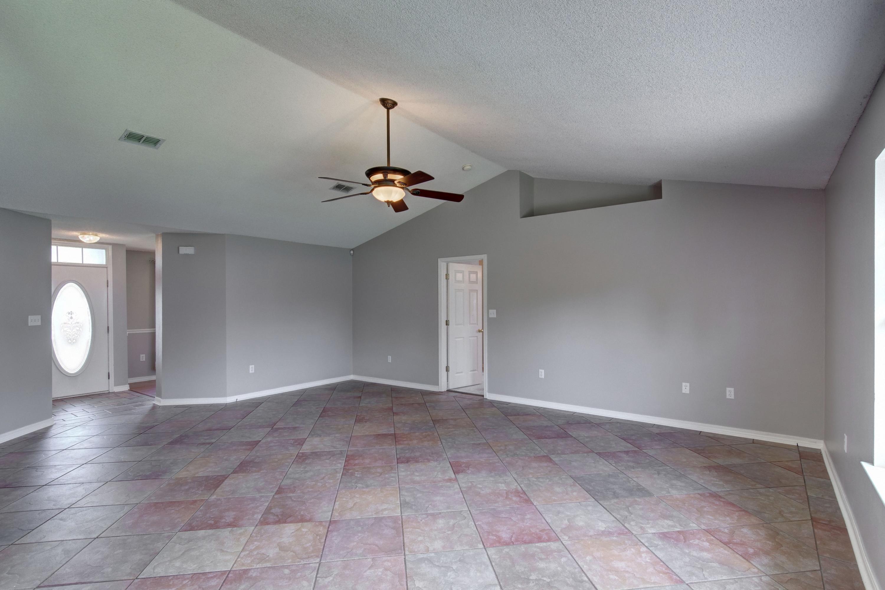 CREETWOODS - Residential